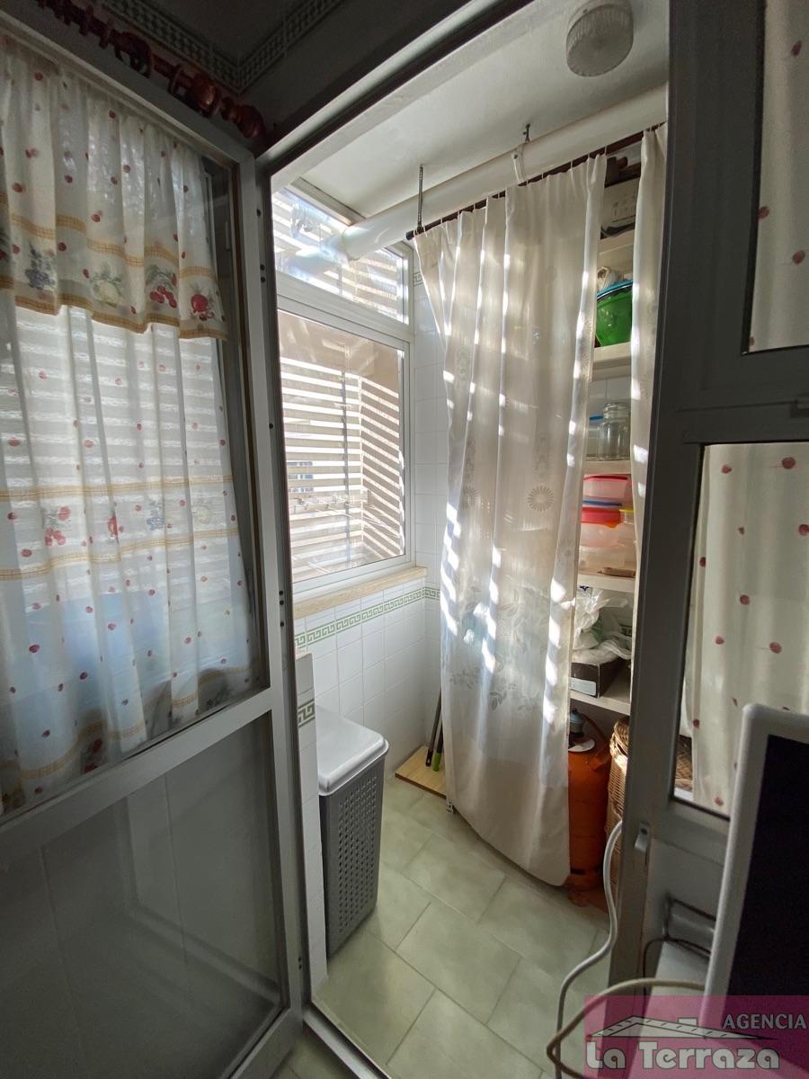 Venta de piso en Estepona