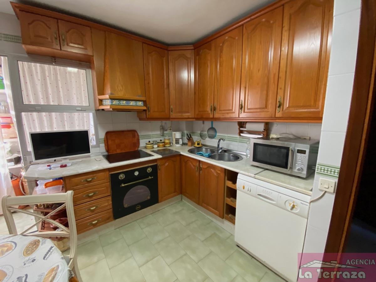 Venta de piso en Estepona
