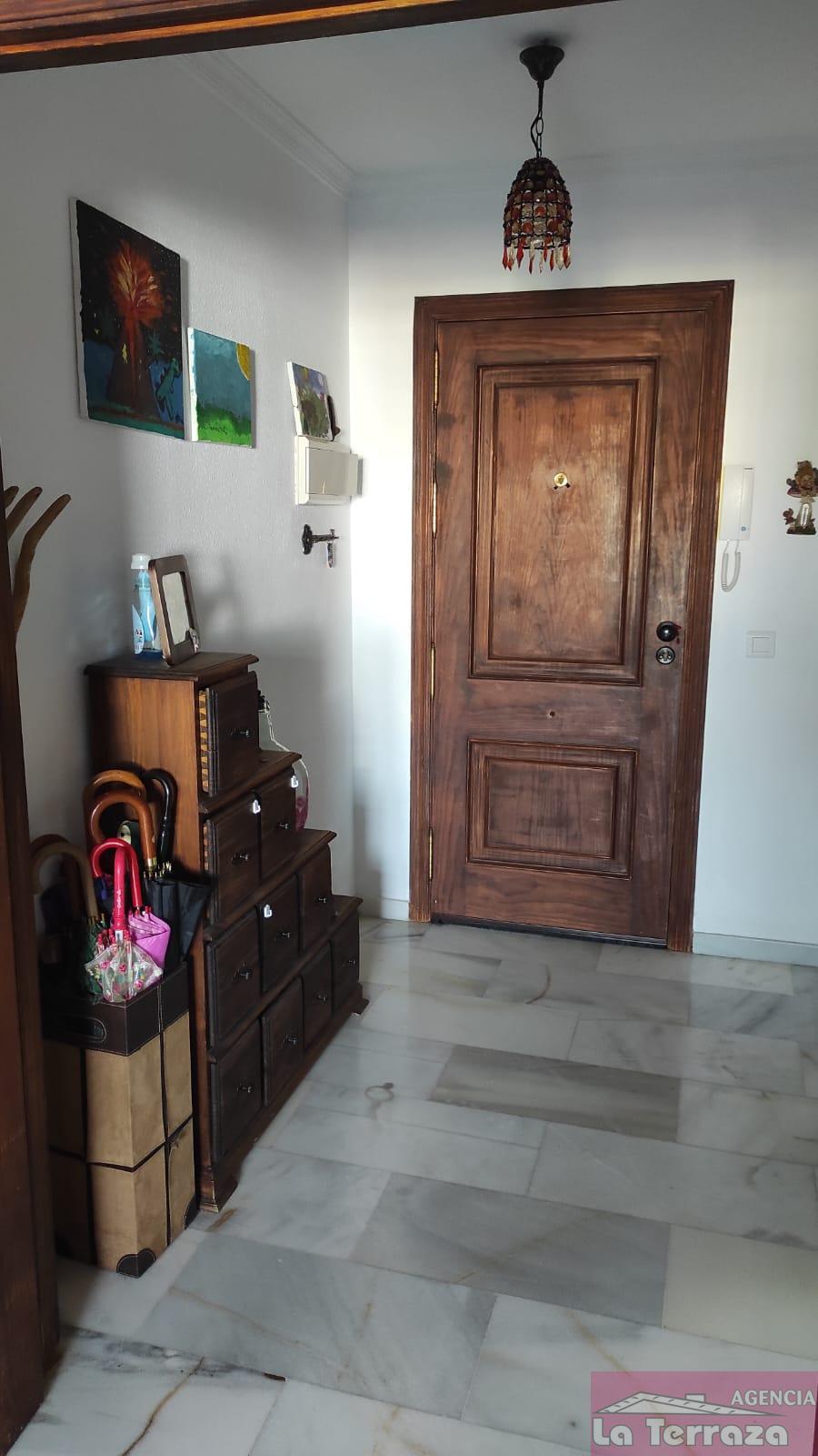 Salgai  apartamentu  Estepona