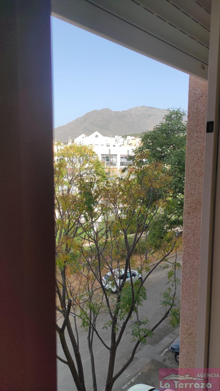 Salgai  apartamentu  Estepona