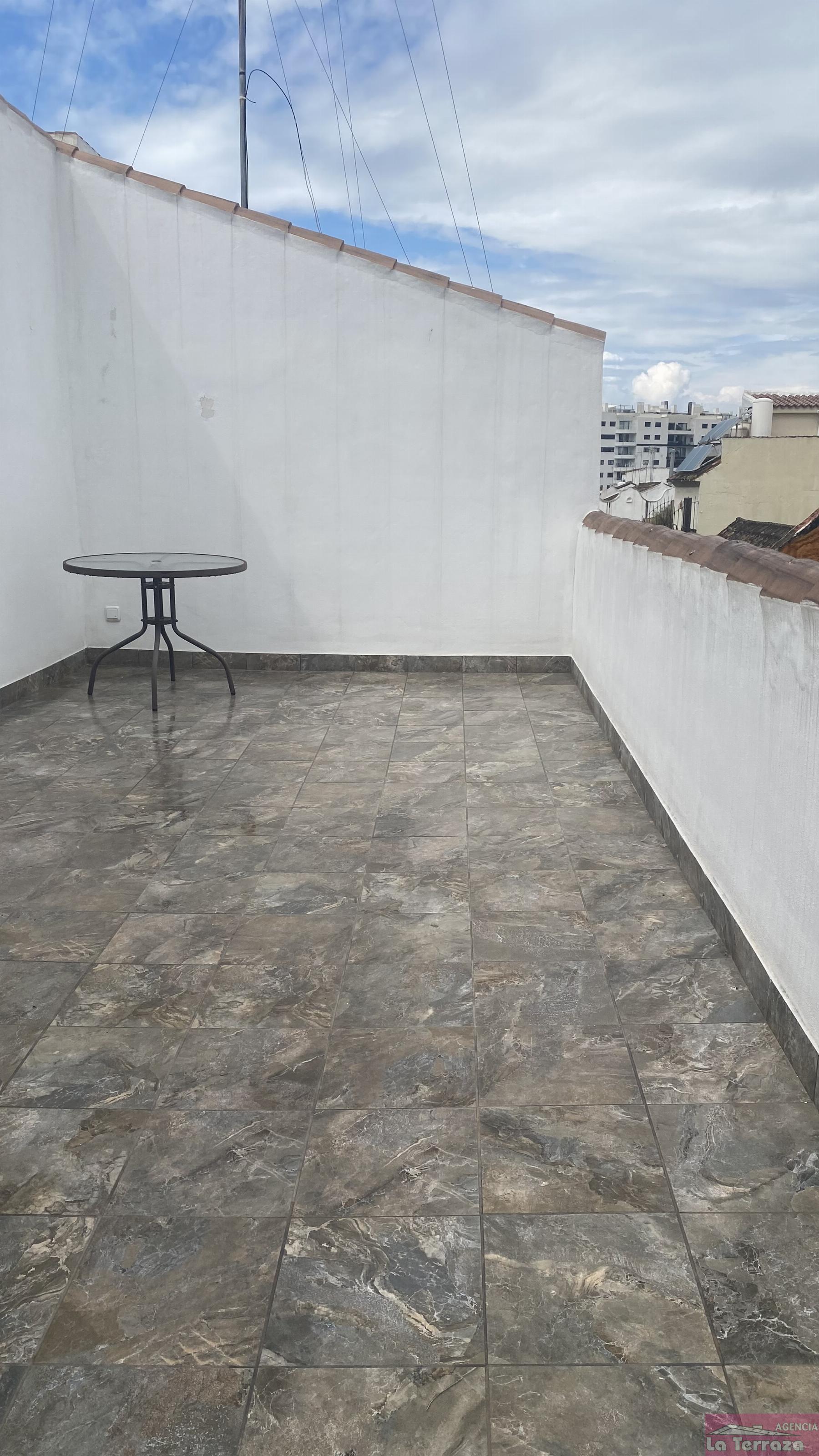 Salgai  etxe  Estepona