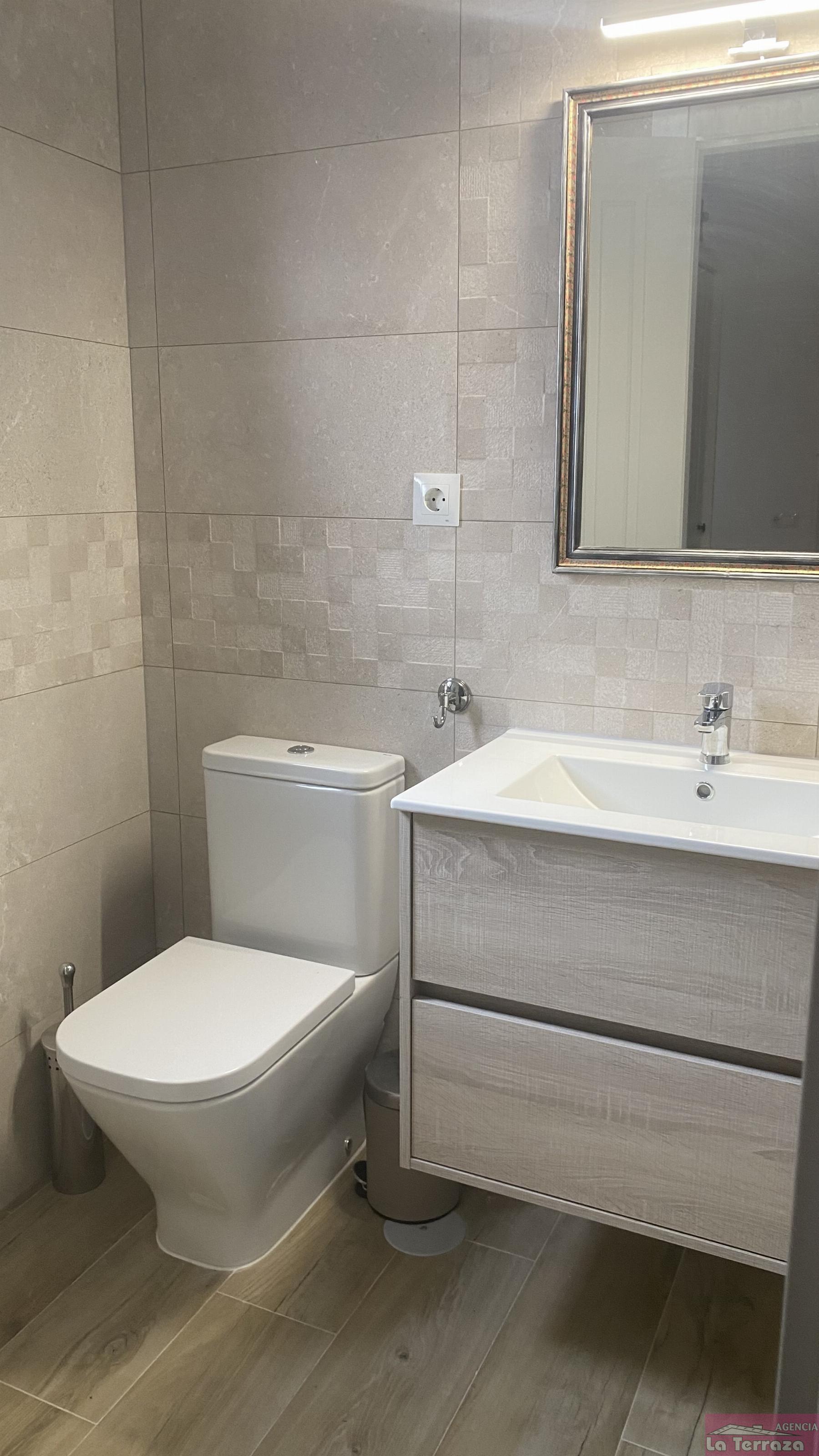 Salgai  etxe  Estepona