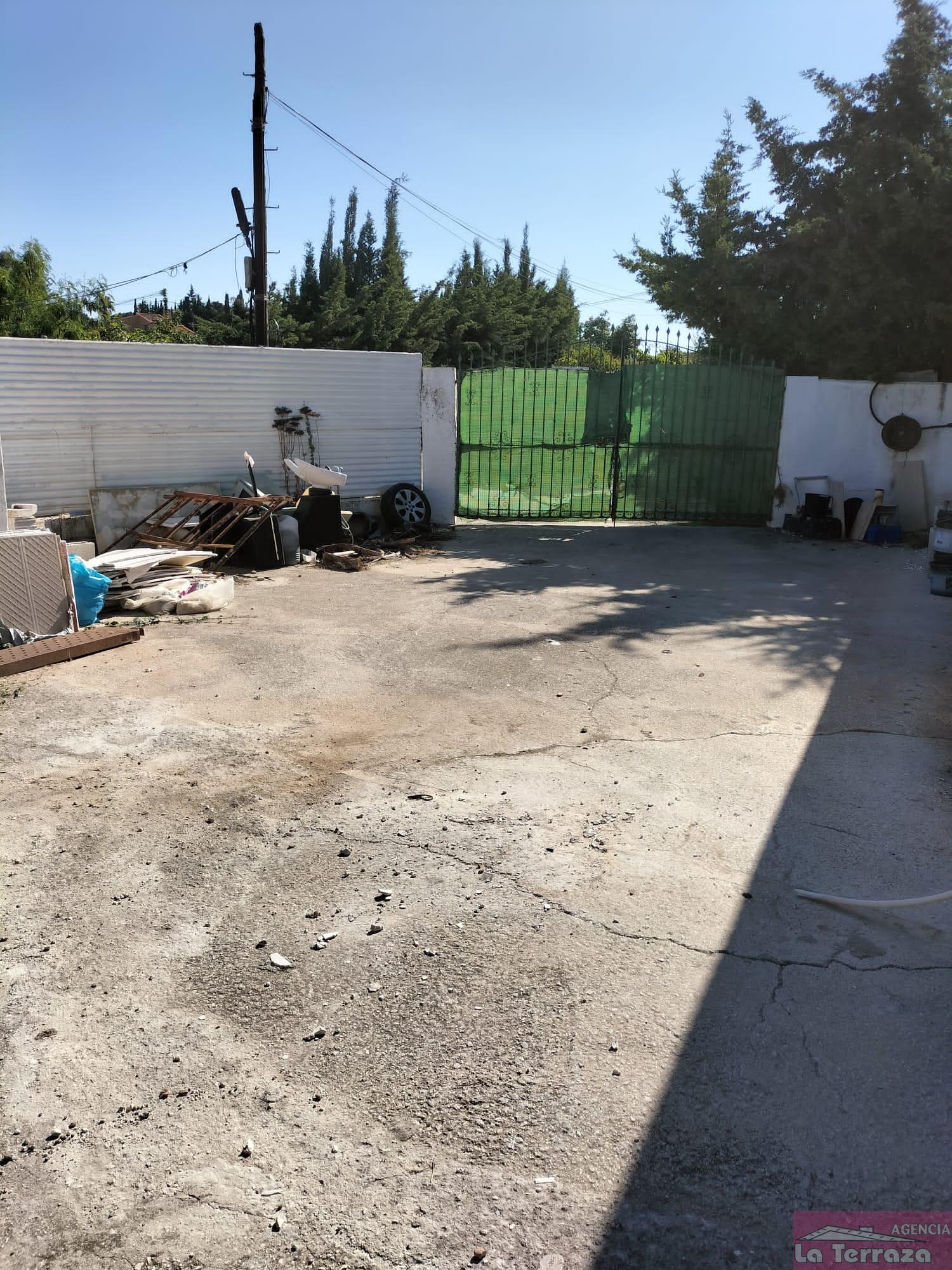 Zu verkaufen von chalet in
 Estepona