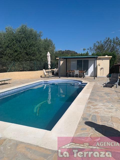 Miete von haus in
 Estepona