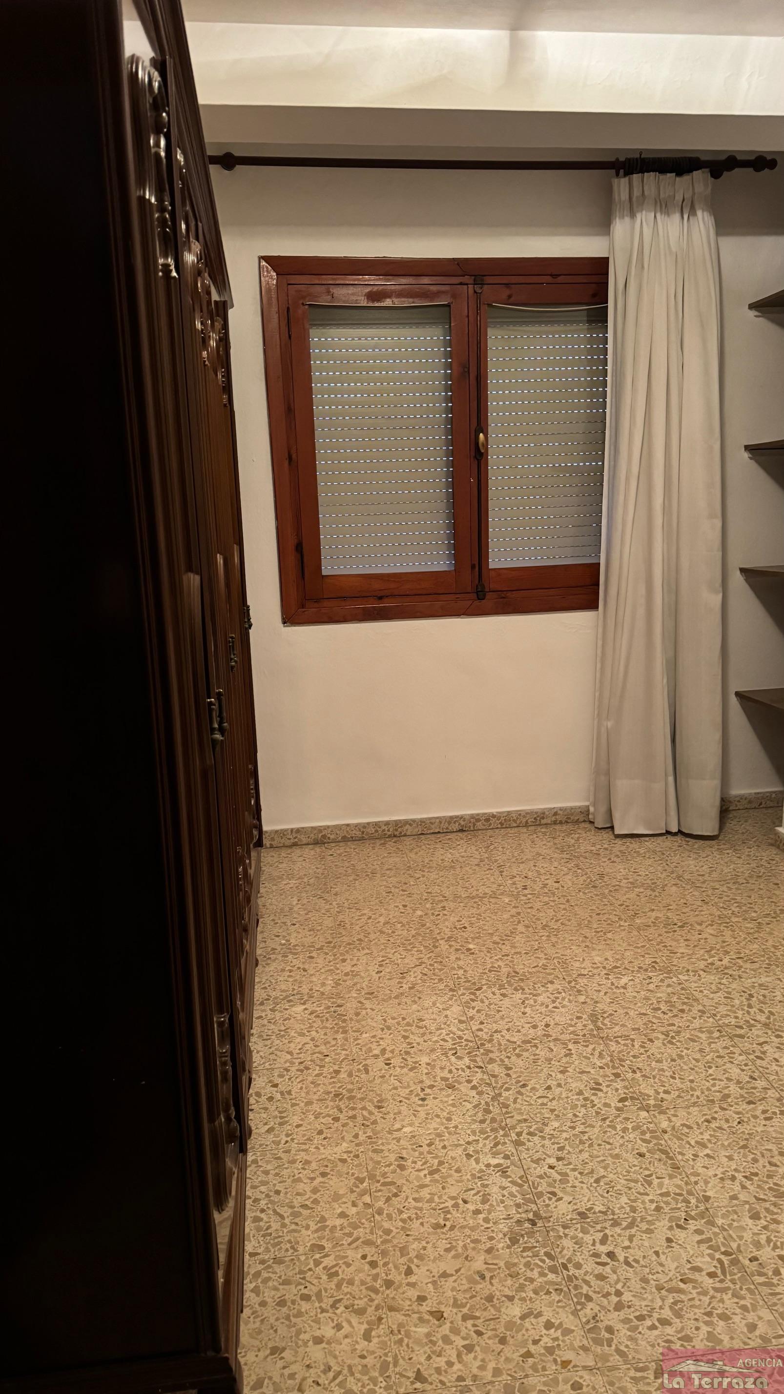 Venta de piso en Estepona