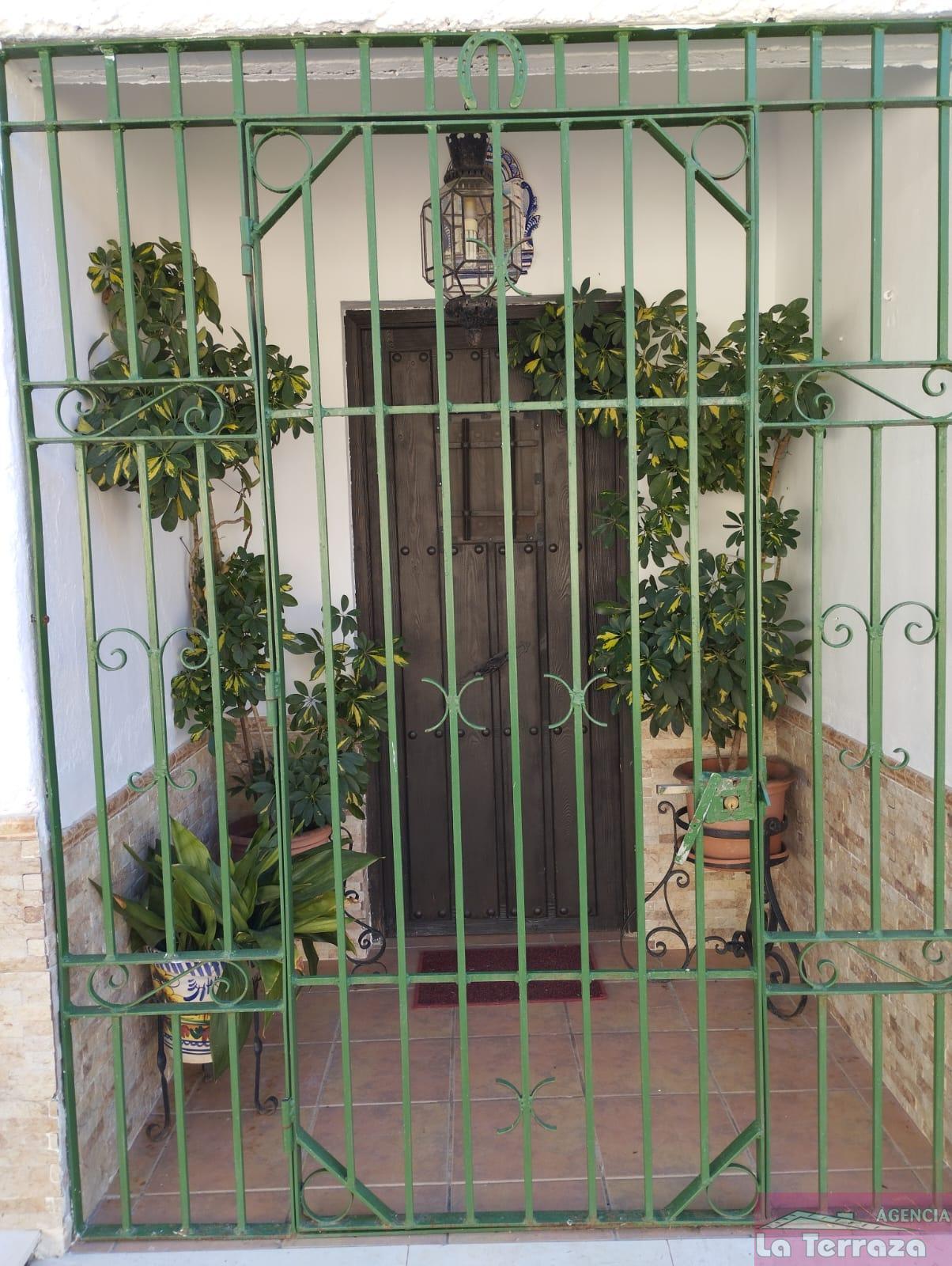 For sale of house in Estepona
