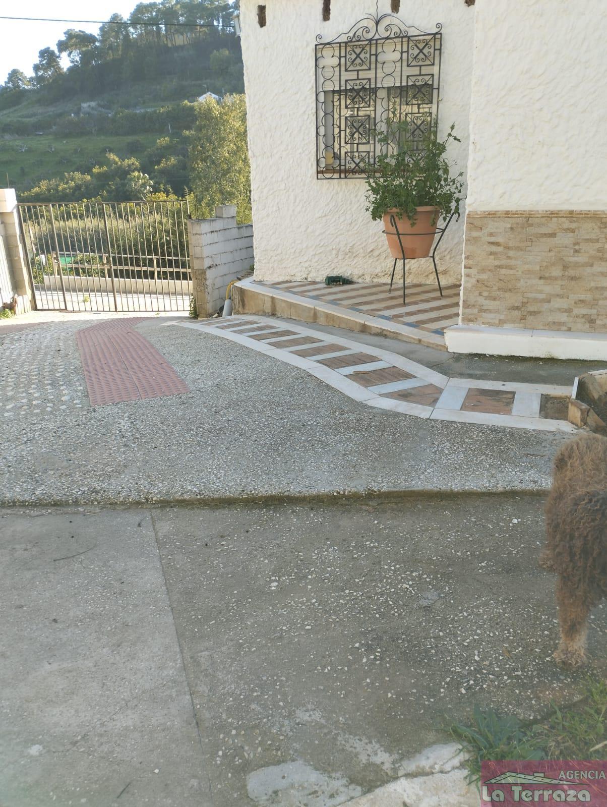 For sale of house in Estepona