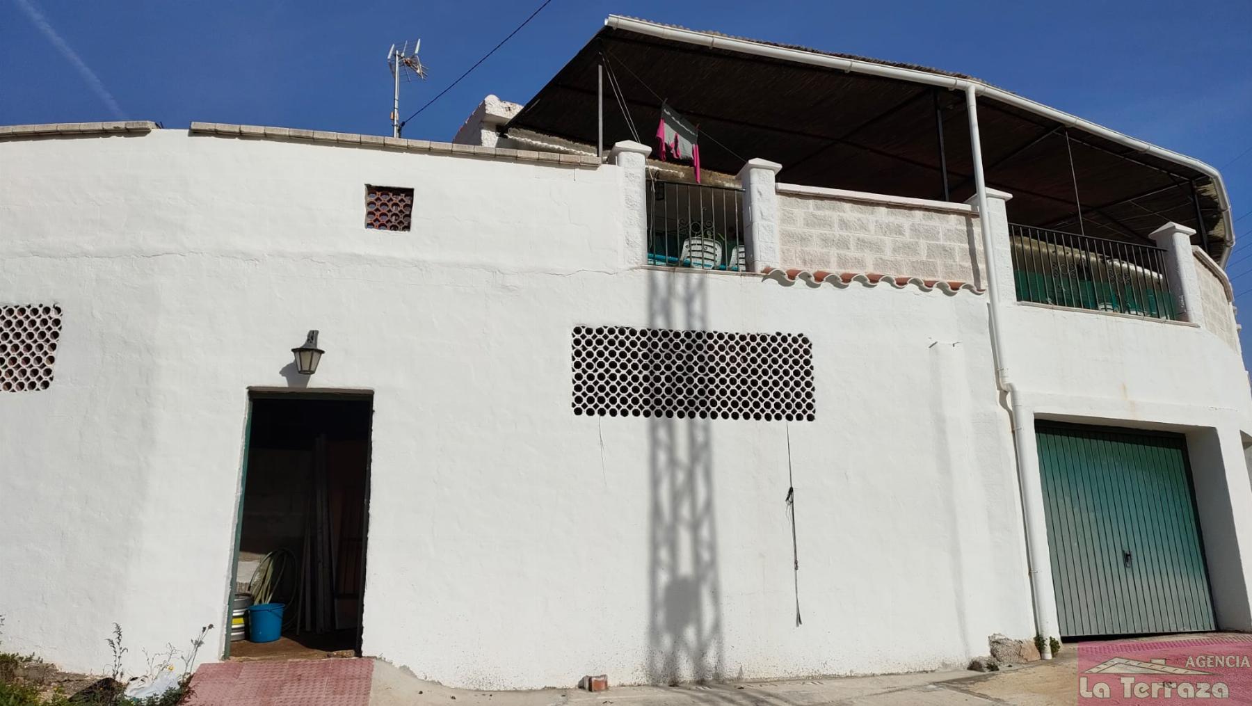 For sale of house in Estepona