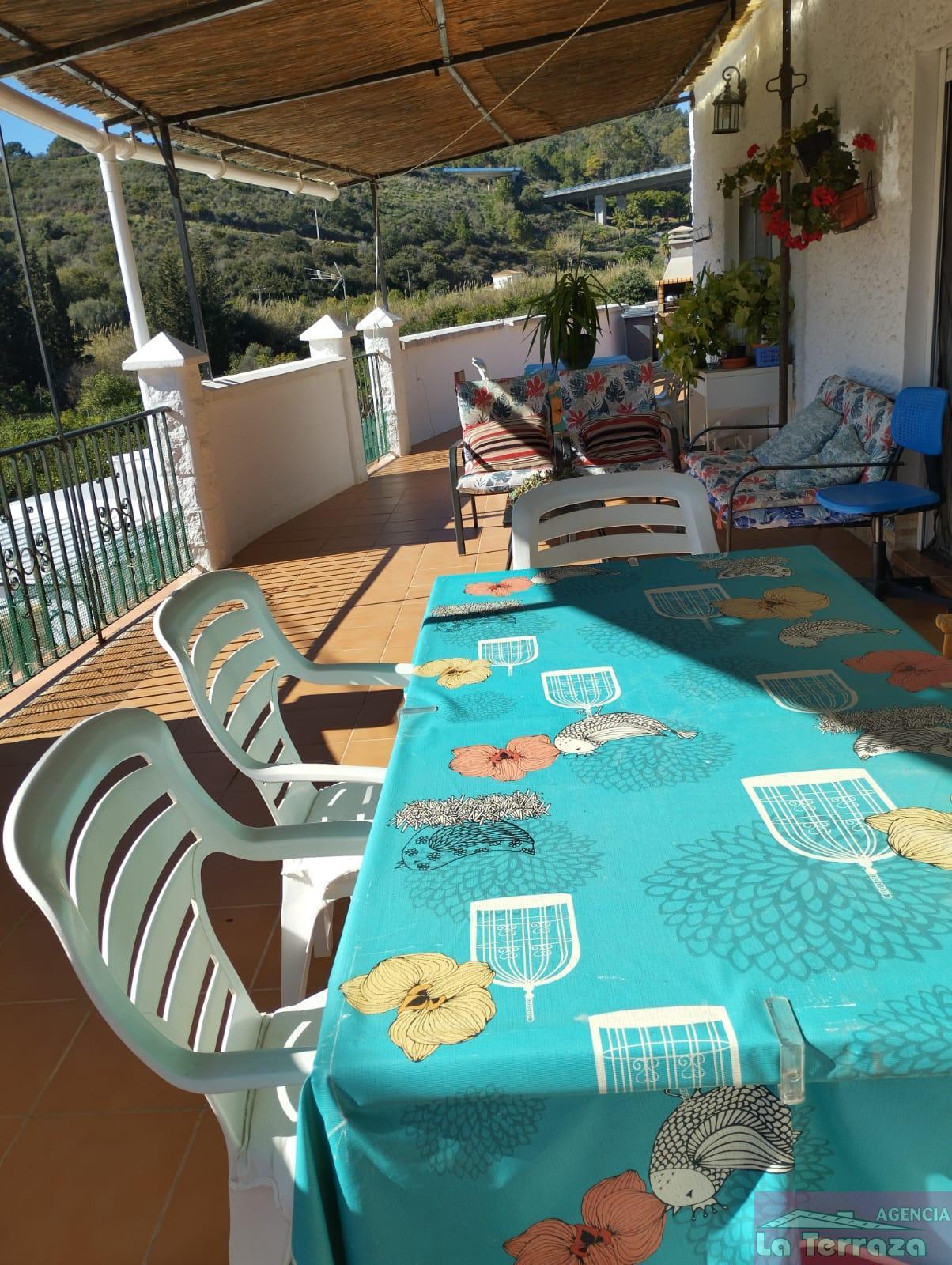 For sale of house in Estepona
