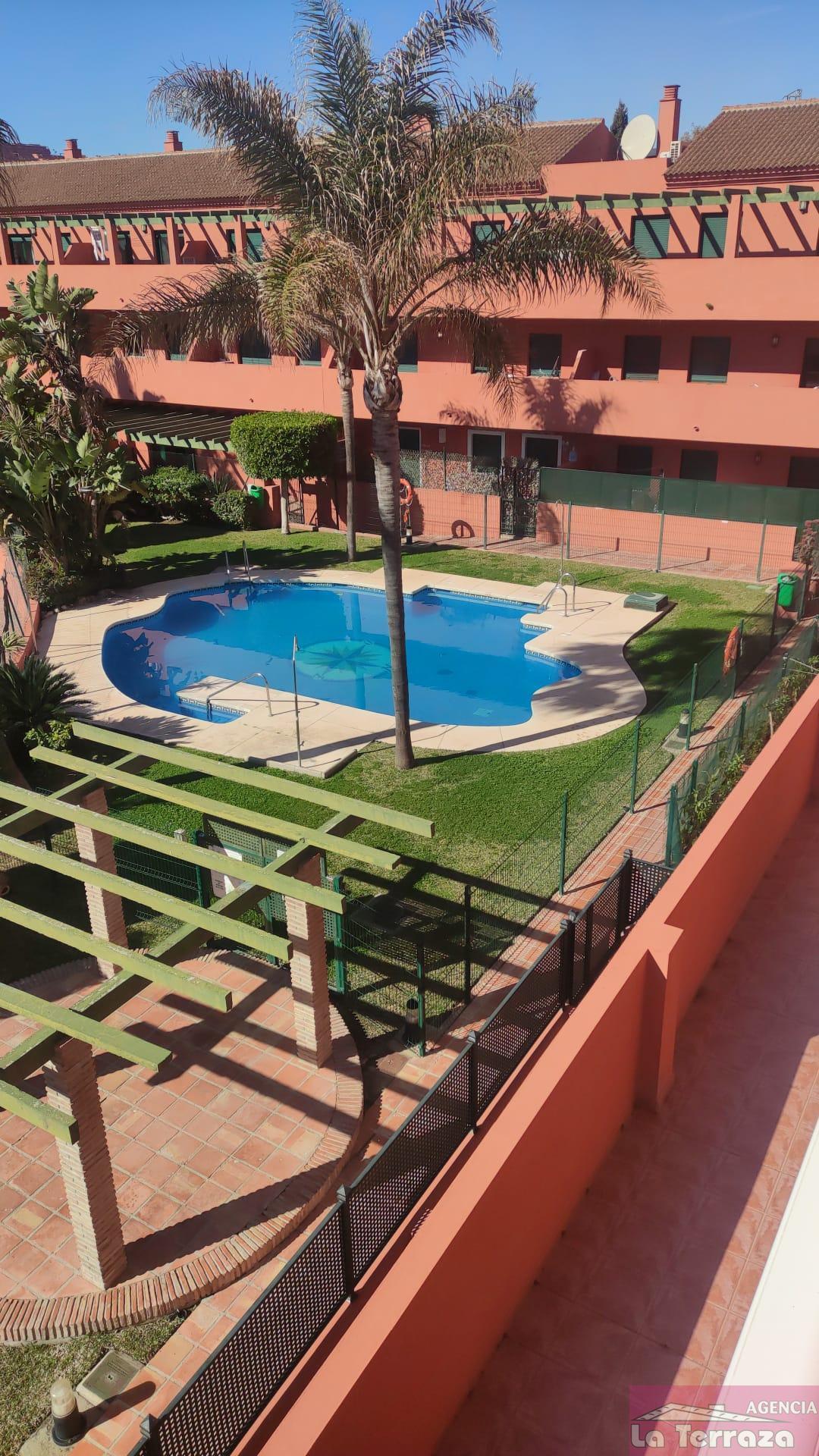 For sale of apartment in San Luis de Sabinillas