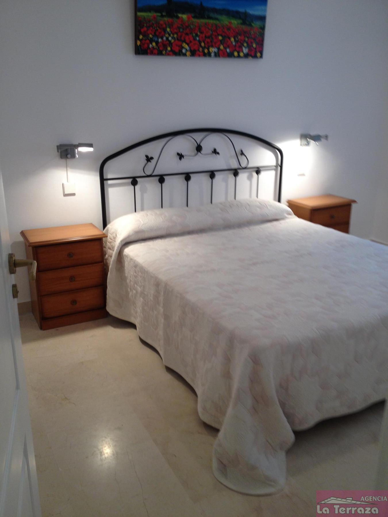 Til salg fra etage i San Luis de Sabinillas