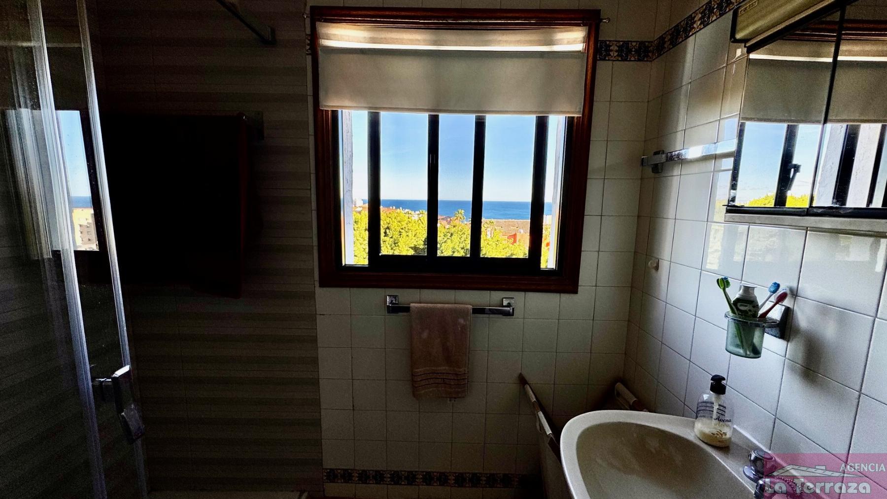 Zu verkaufen von wohnung in
 Estepona
