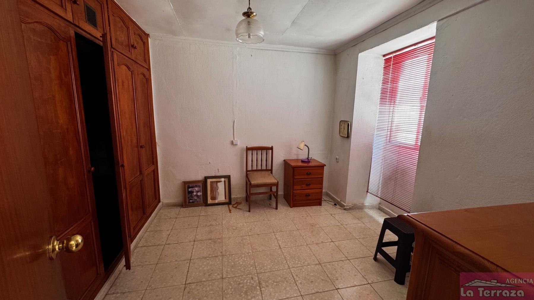 Продажа от

 Домa на Estepona