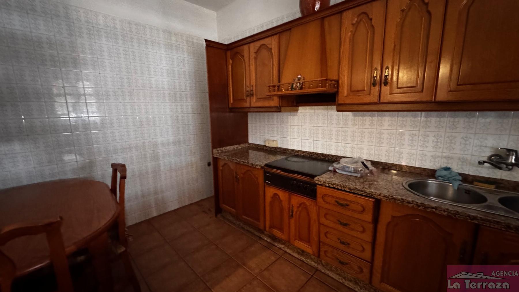 Продажа от

 Домa на Estepona