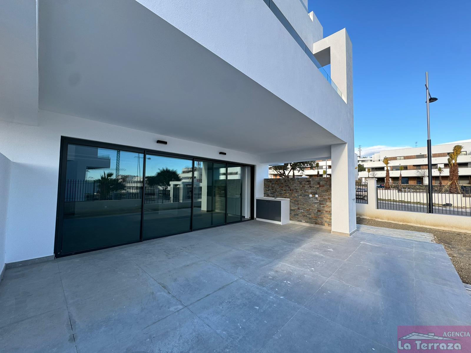 Venta de piso en Estepona
