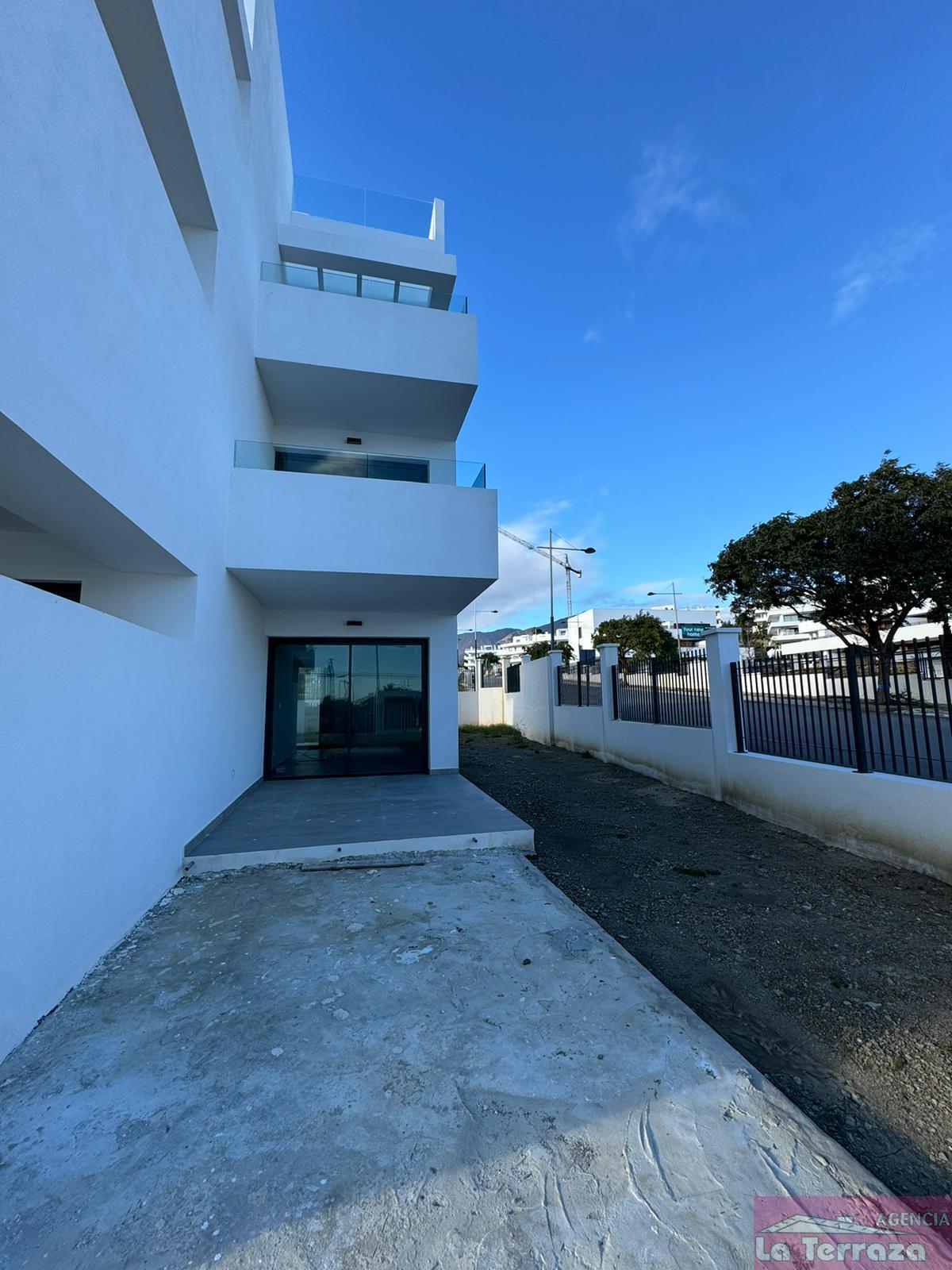 Venta de piso en Estepona
