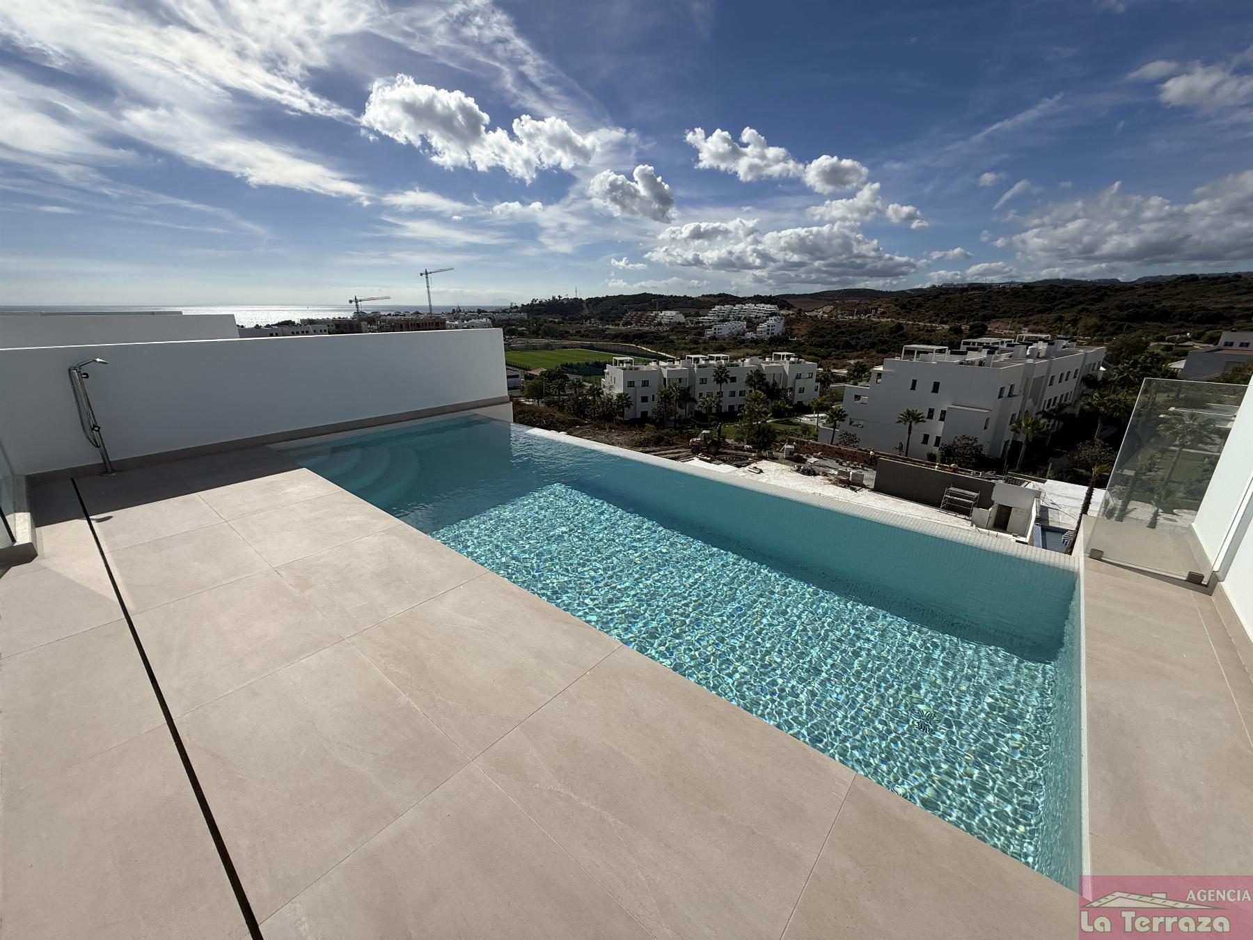 Venta de Ático en Estepona