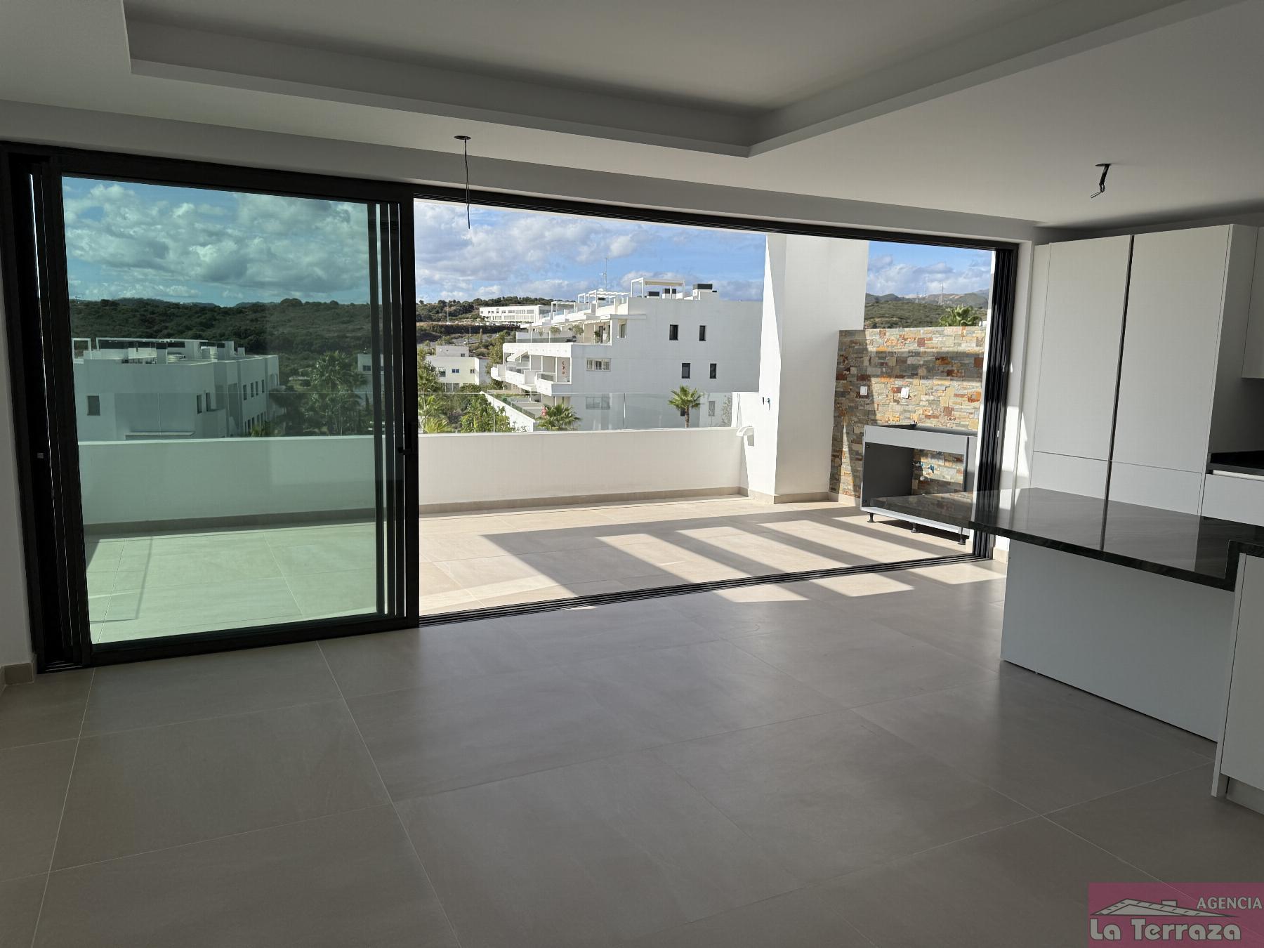 Venta de Ático en Estepona