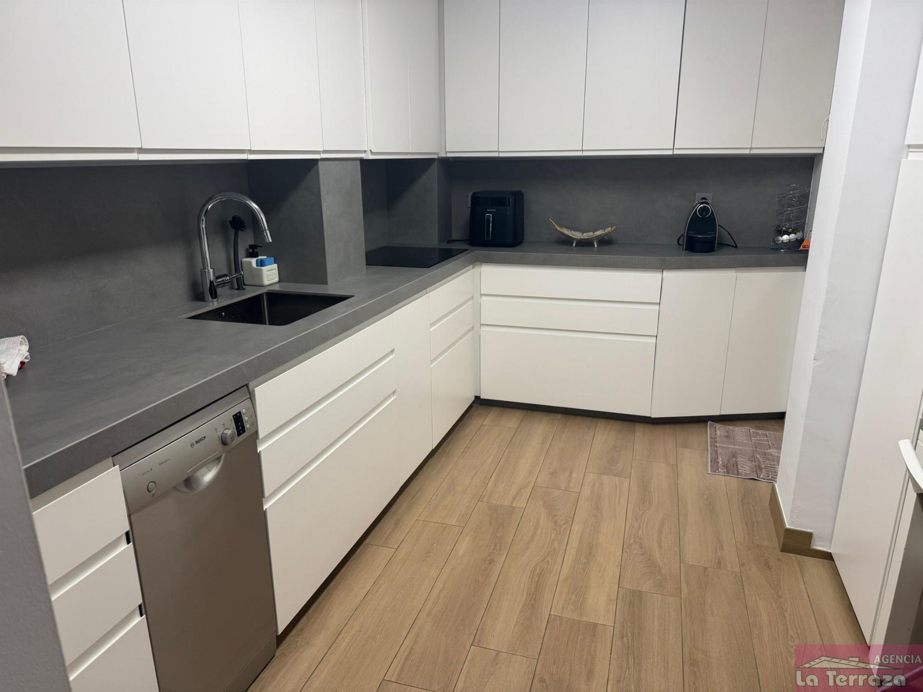 Alquiler de piso en Estepona