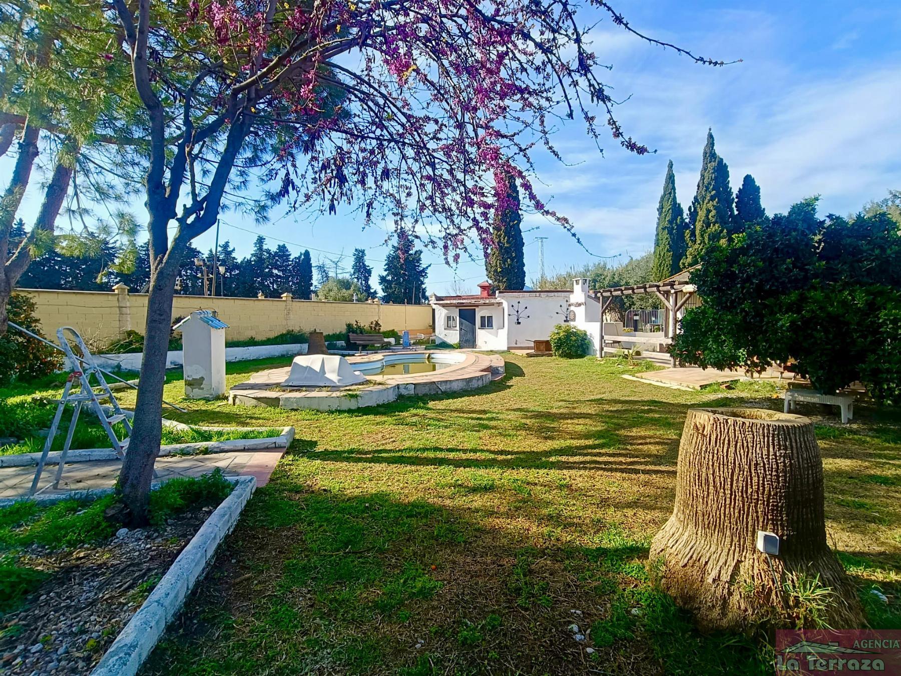 Venta de casa en San Luis de Sabinillas