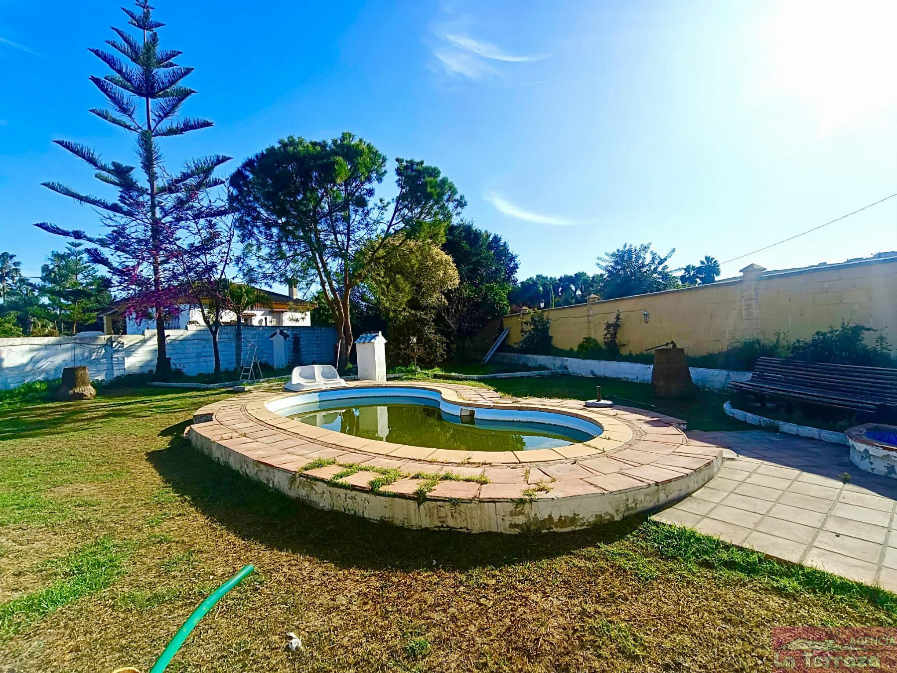 Venta de casa en San Luis de Sabinillas