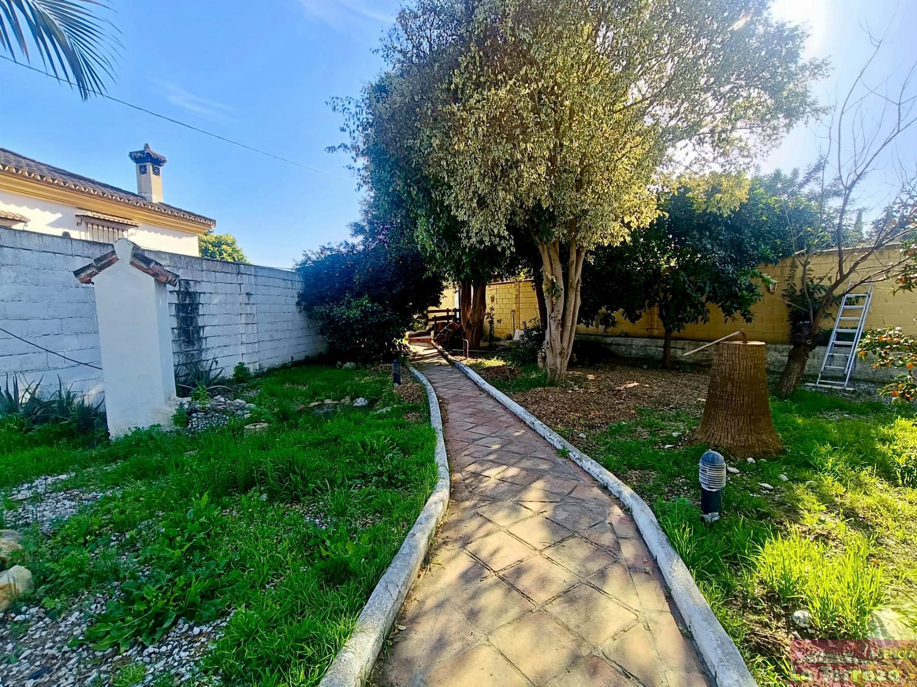 Venta de casa en San Luis de Sabinillas