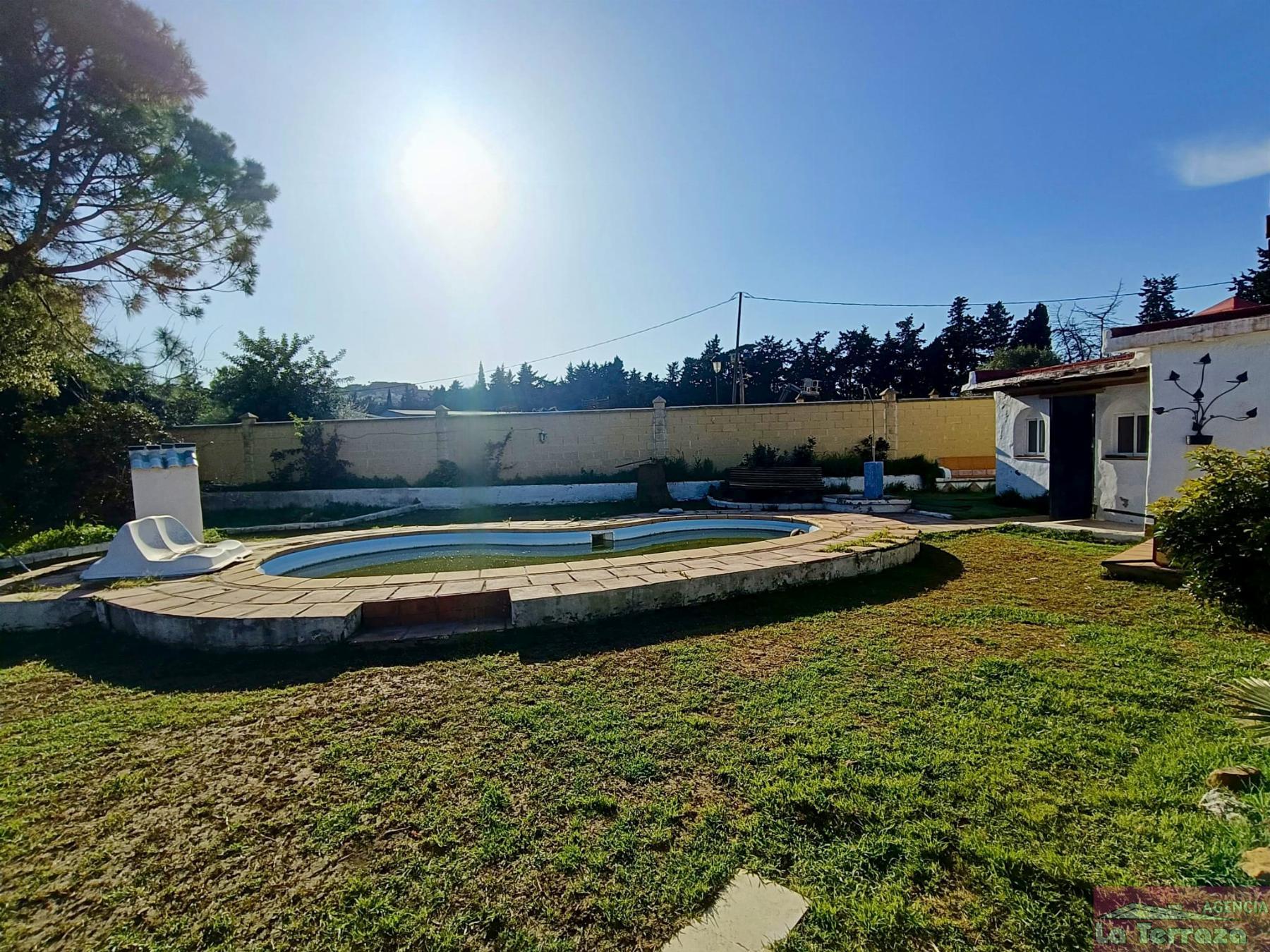 Venta de casa en San Luis de Sabinillas