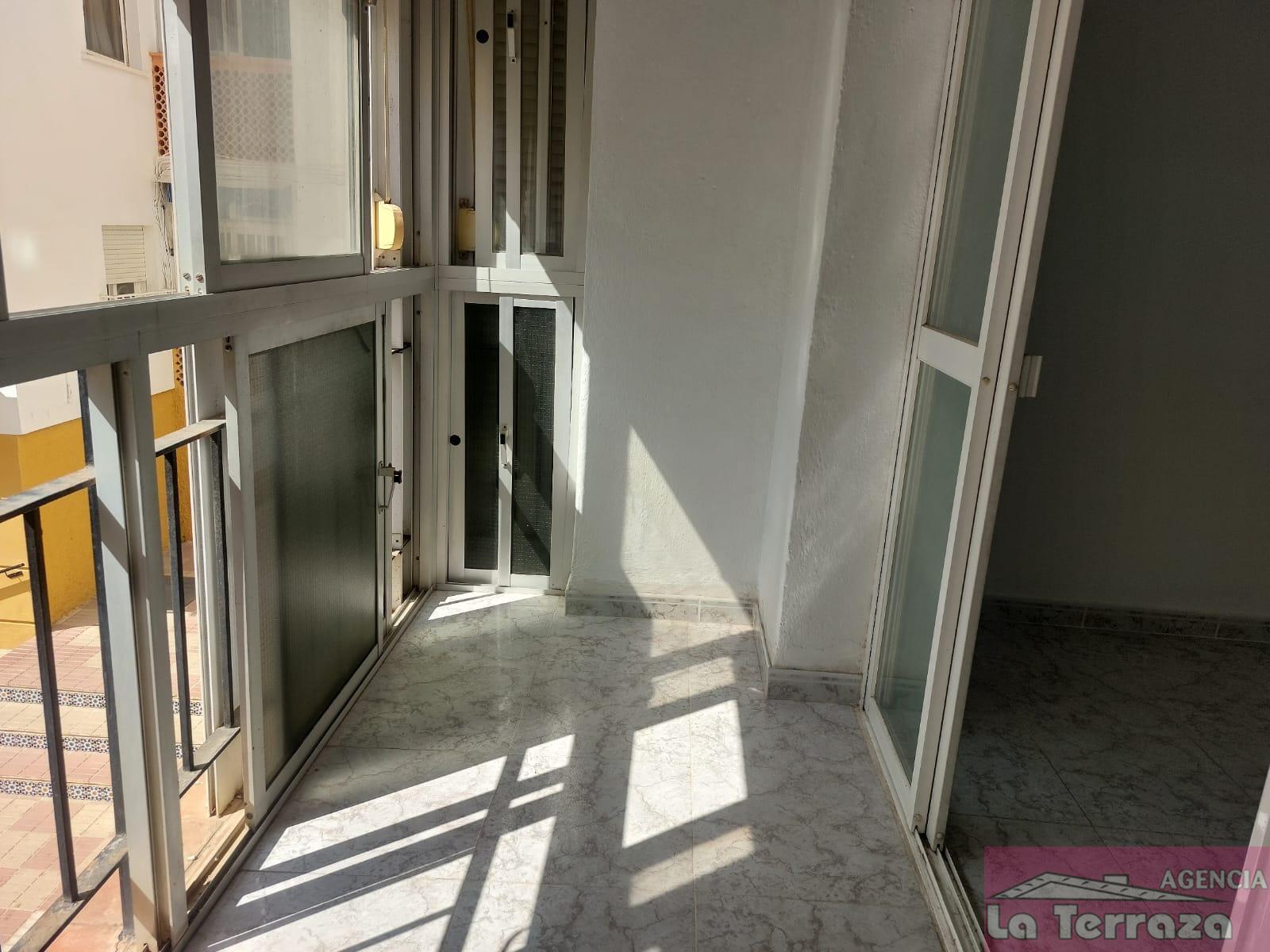 Venta de piso en Estepona