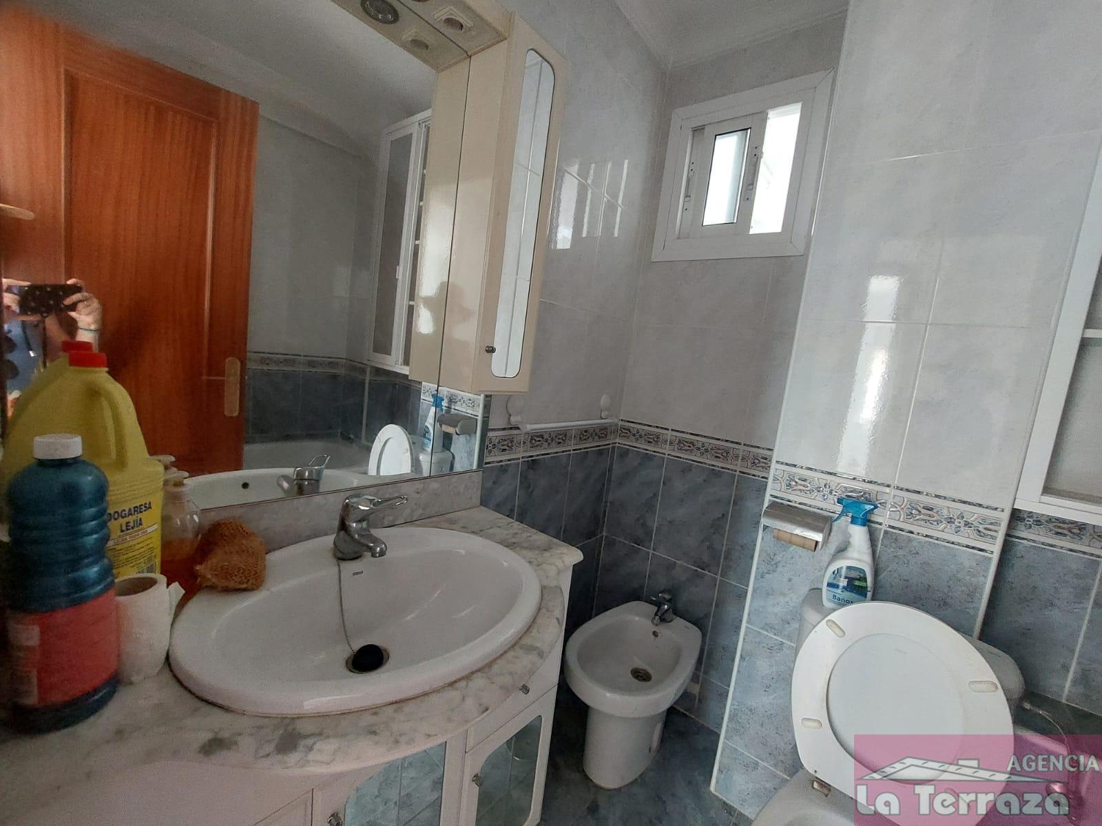Venta de piso en Estepona