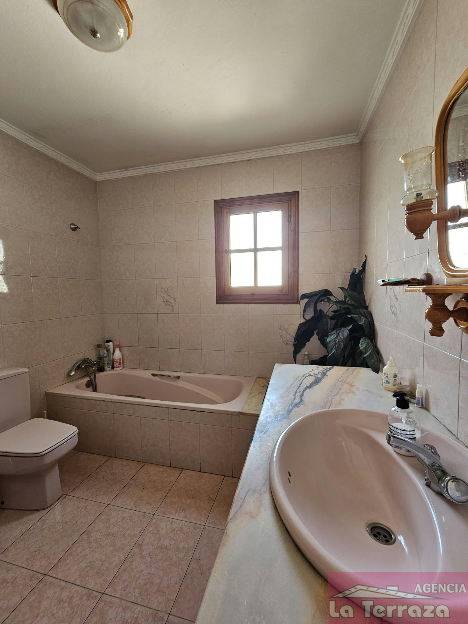 Venta de casa en Estepona