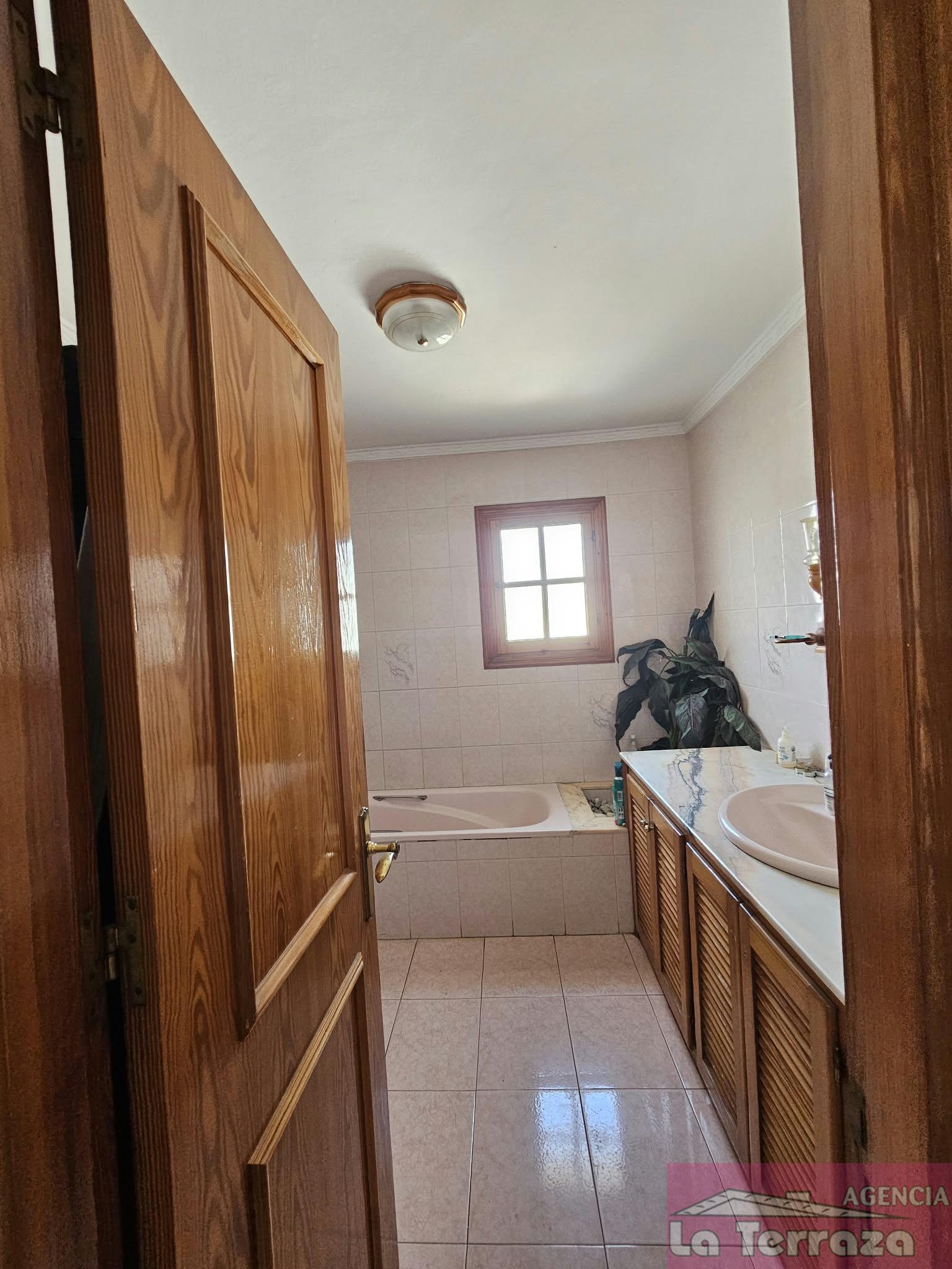 Venta de casa en Estepona