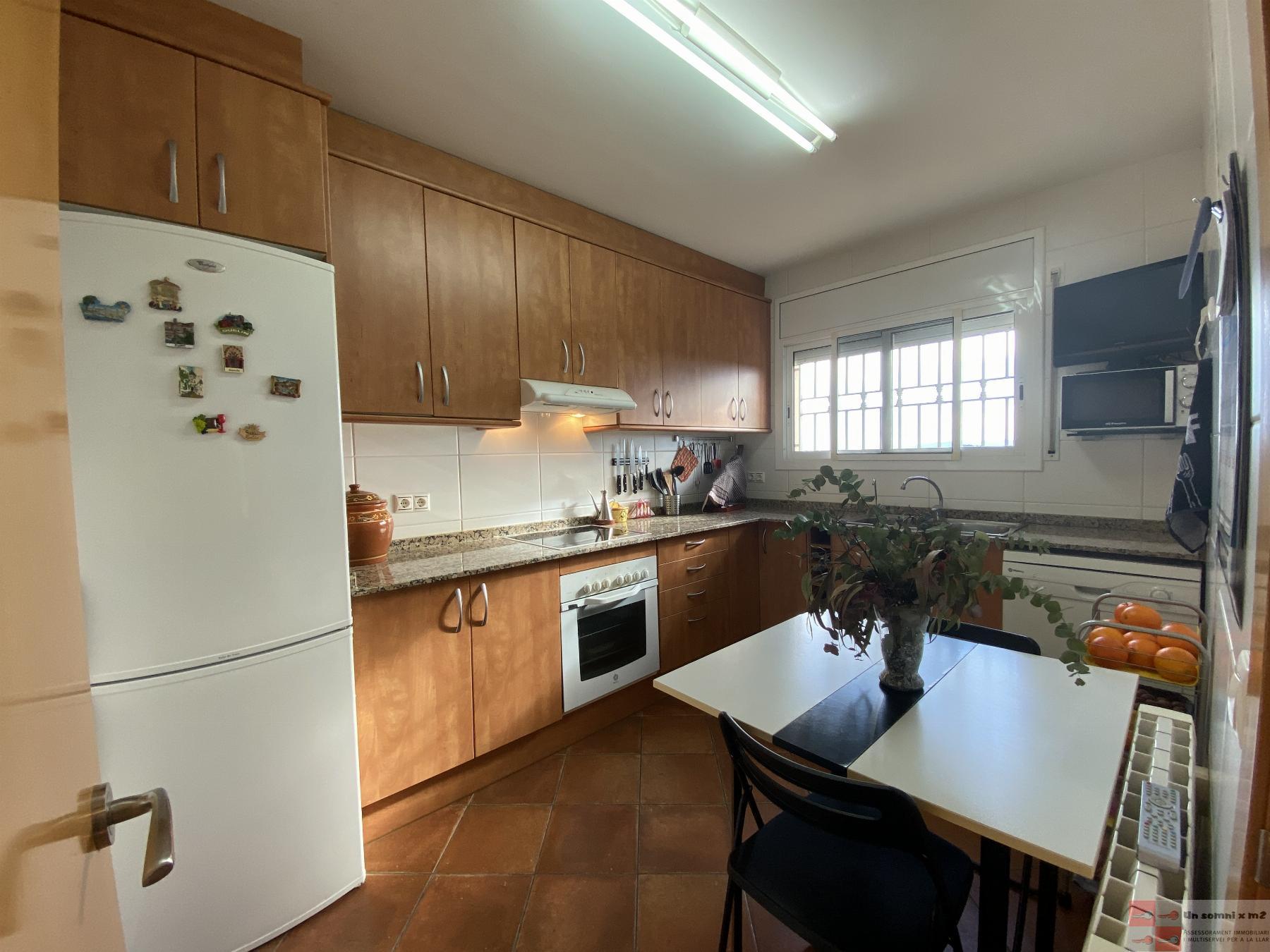 For sale of house in Vallbona d Anoia