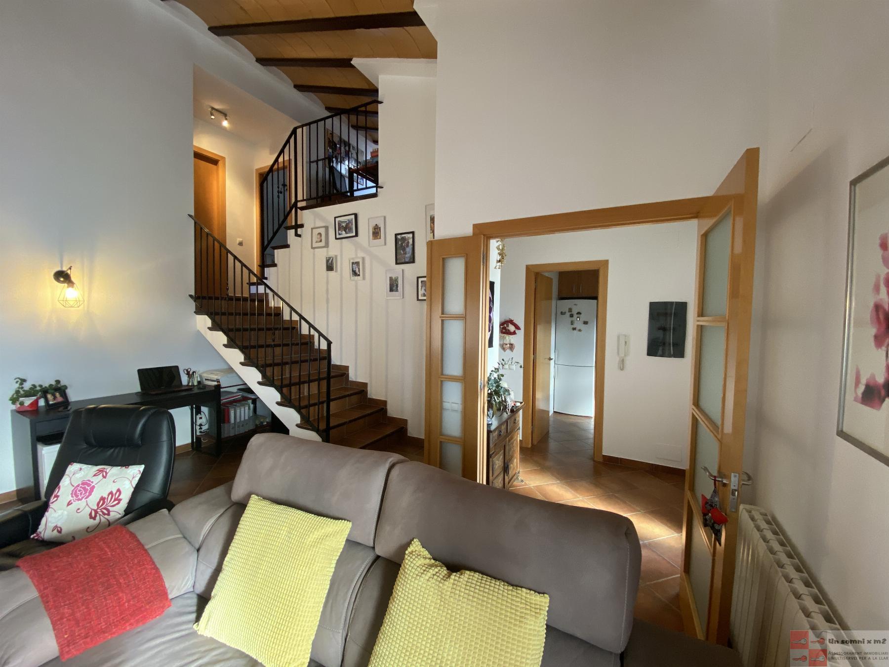 For sale of house in Vallbona d Anoia
