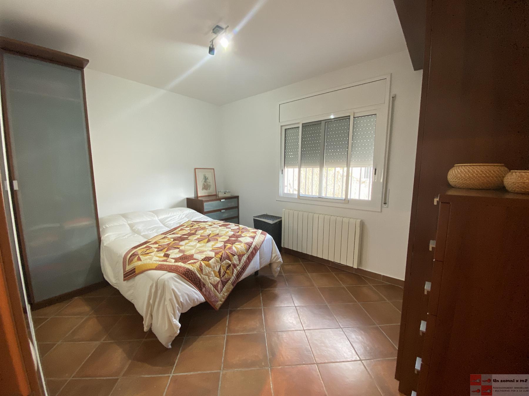 For sale of house in Vallbona d Anoia