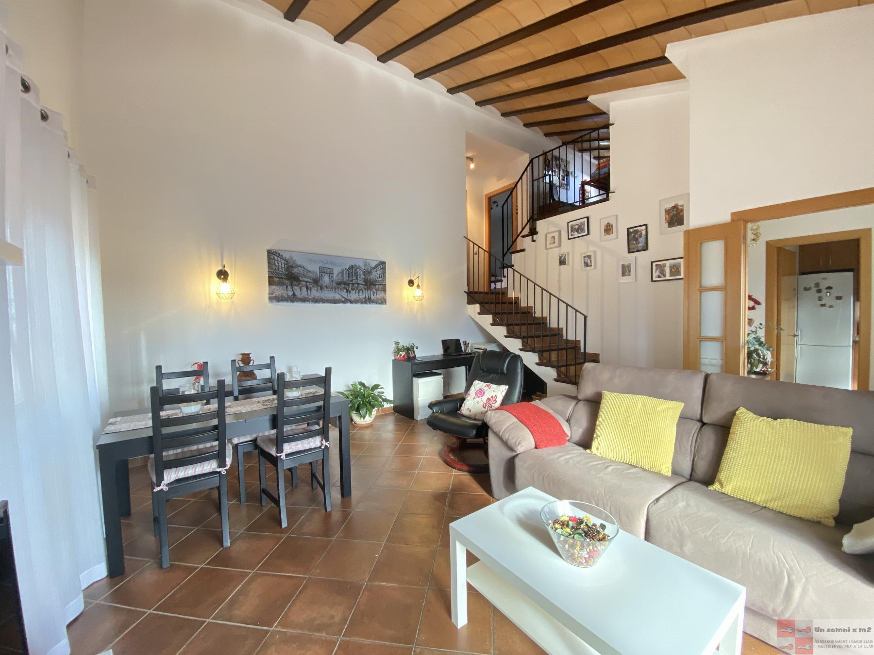 For sale of house in Vallbona d Anoia