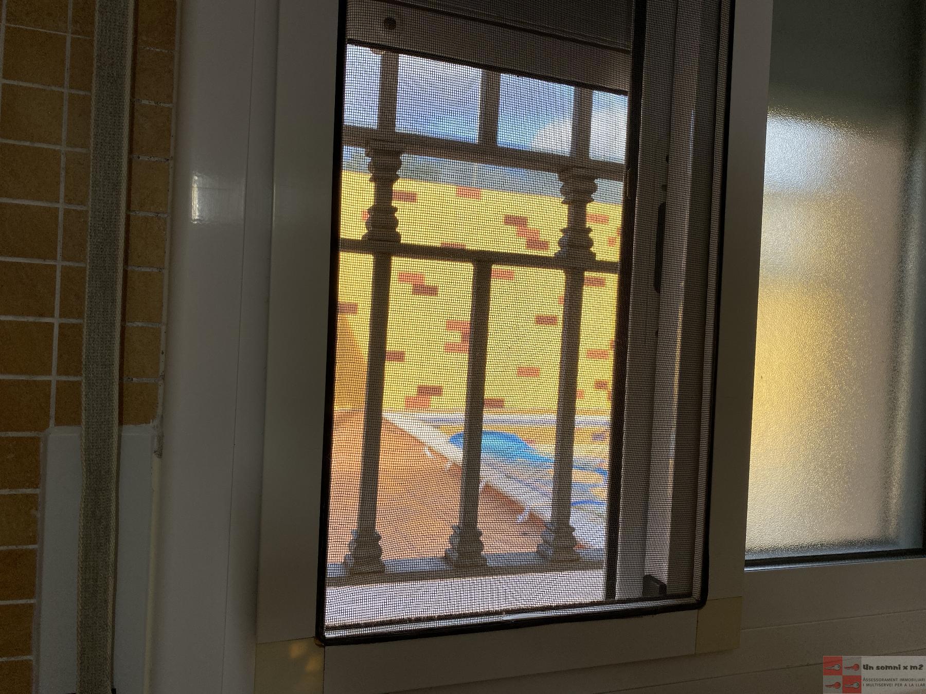 For sale of house in Vallbona d Anoia