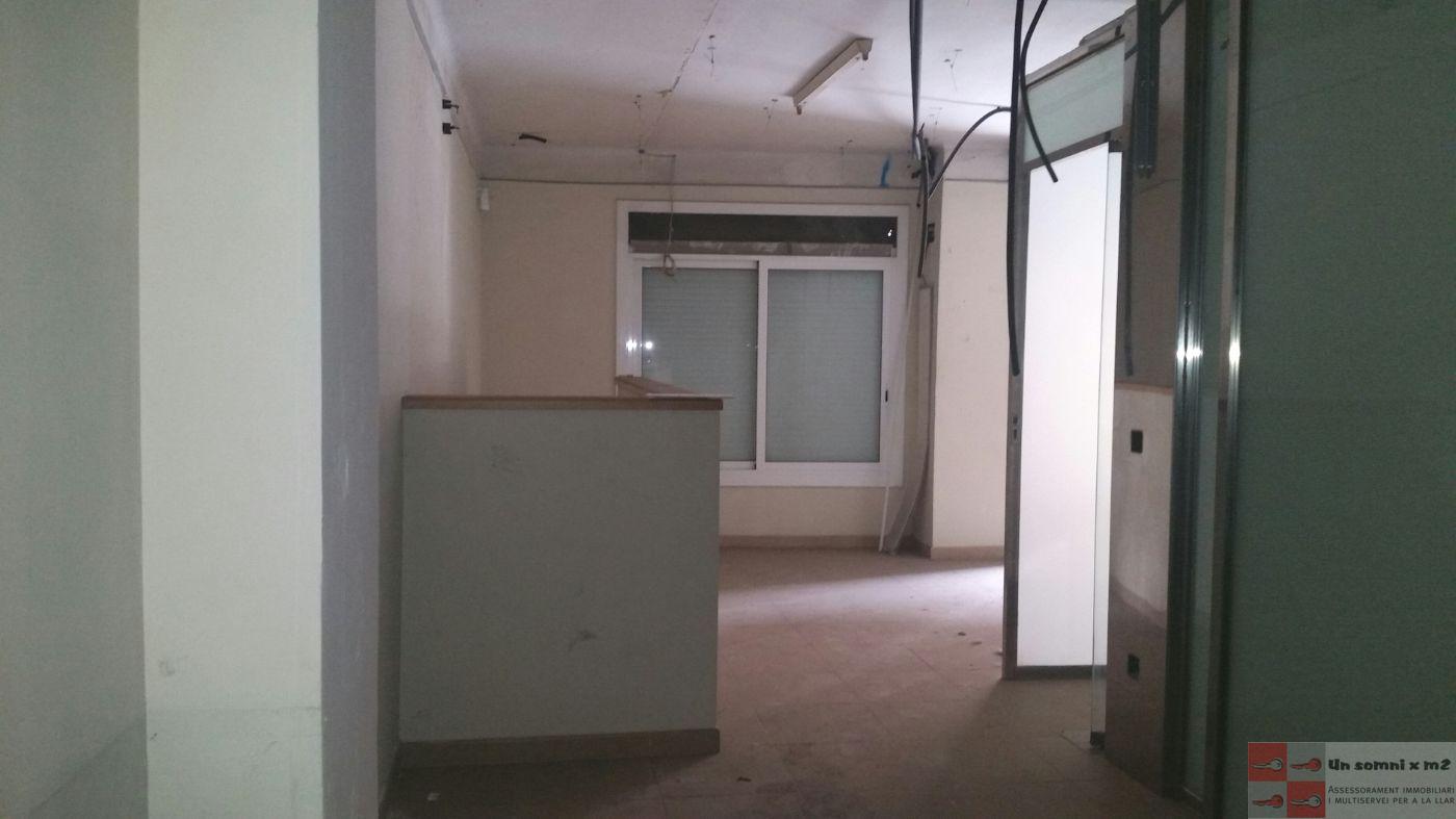 For sale of commercial in Esparreguera