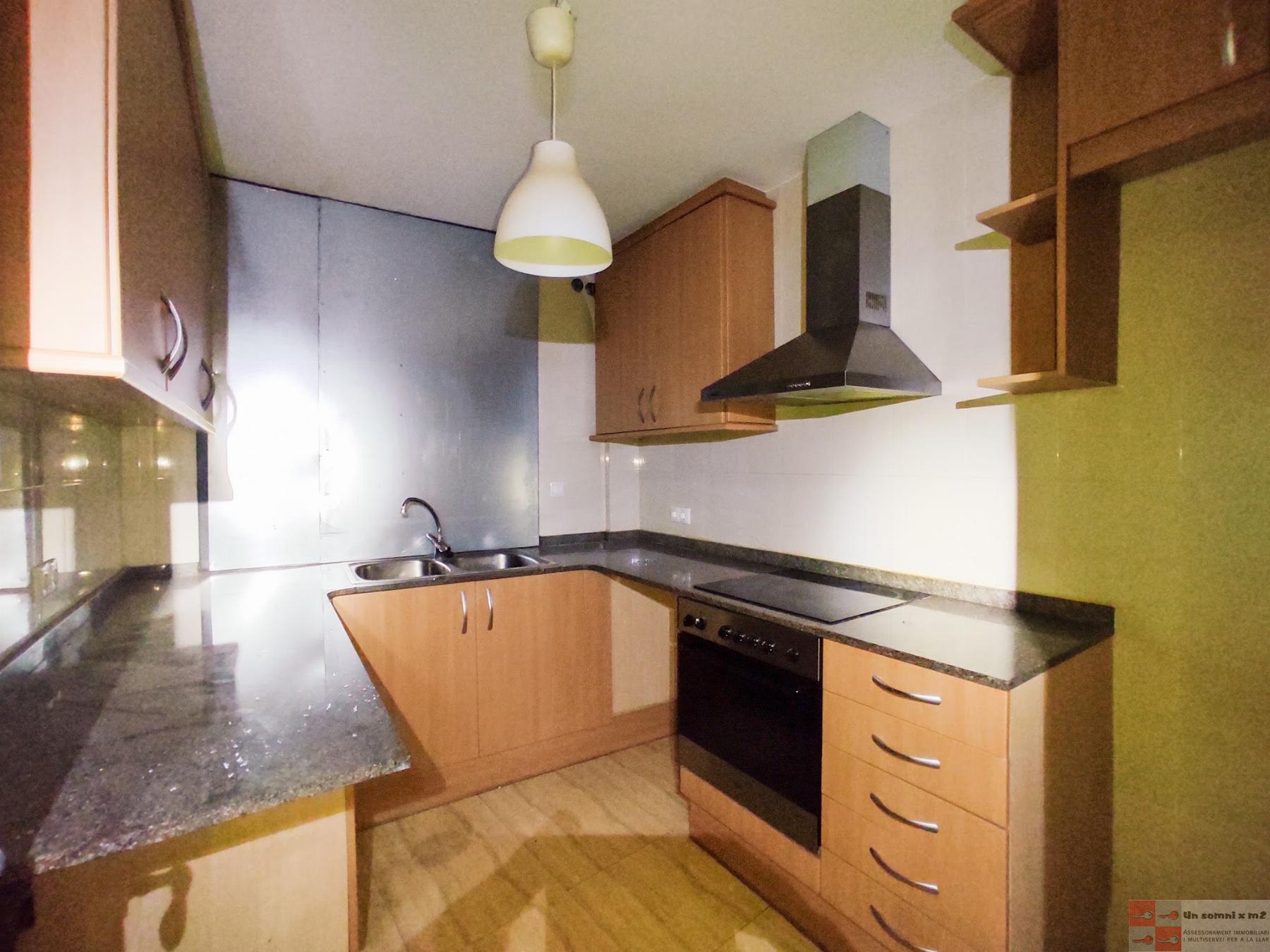 For sale of flat in La Torre de Claramunt