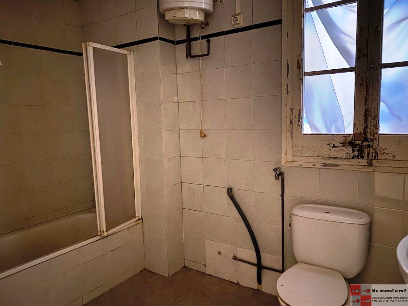 For sale of flat in Piera