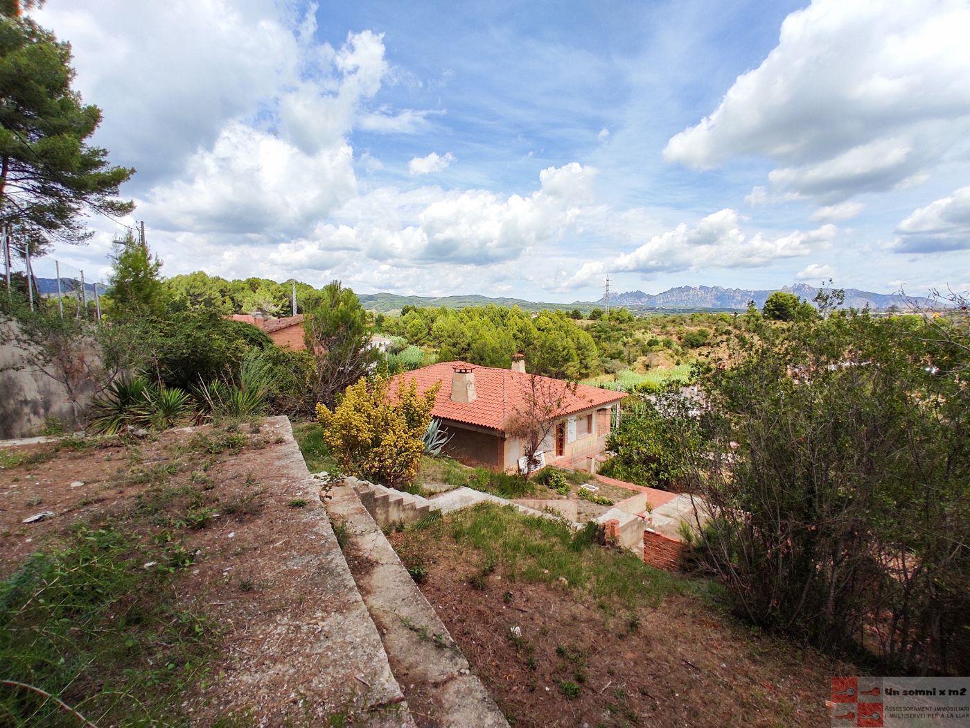 For sale of house in Piera