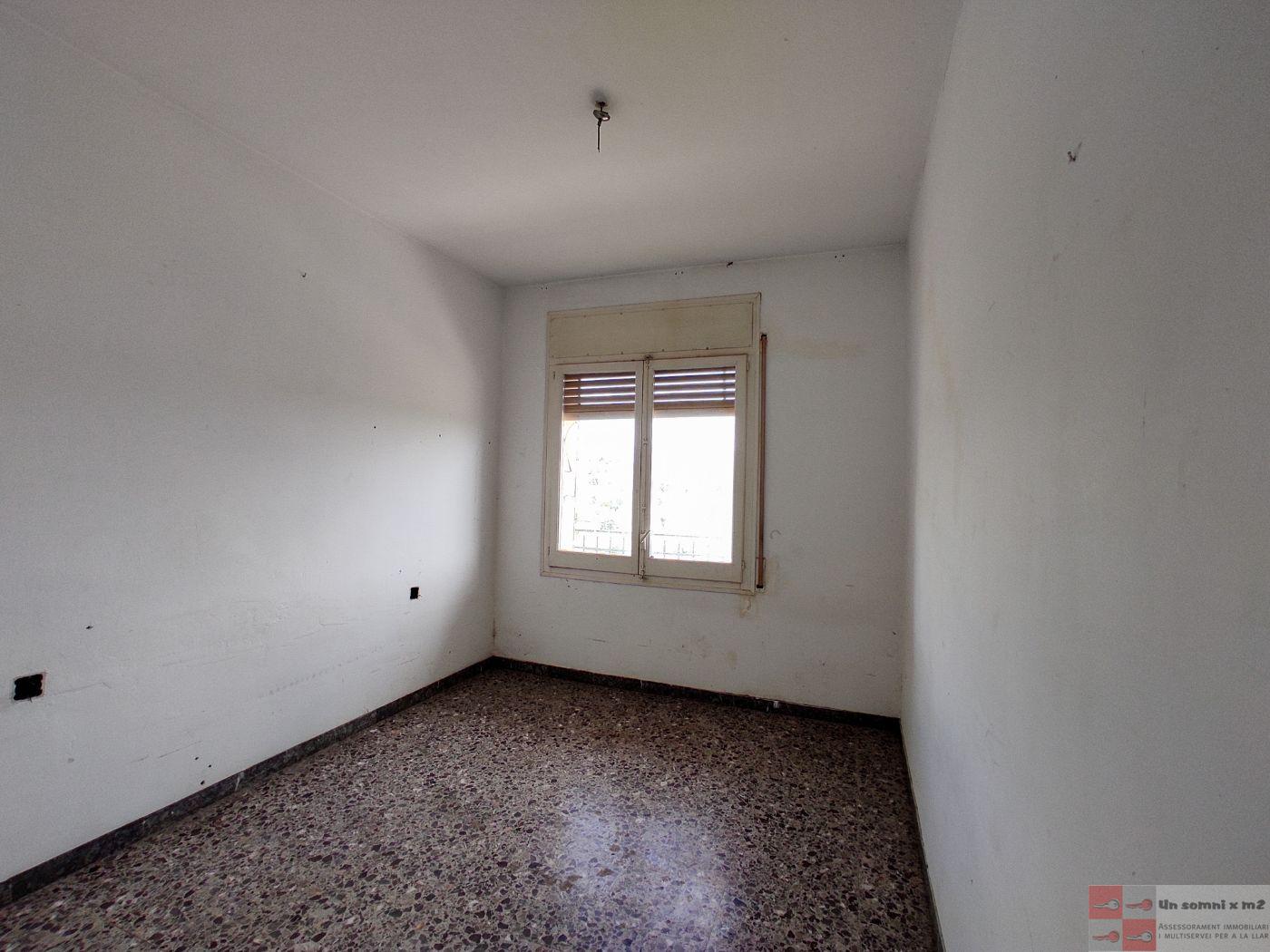 For sale of house in Piera