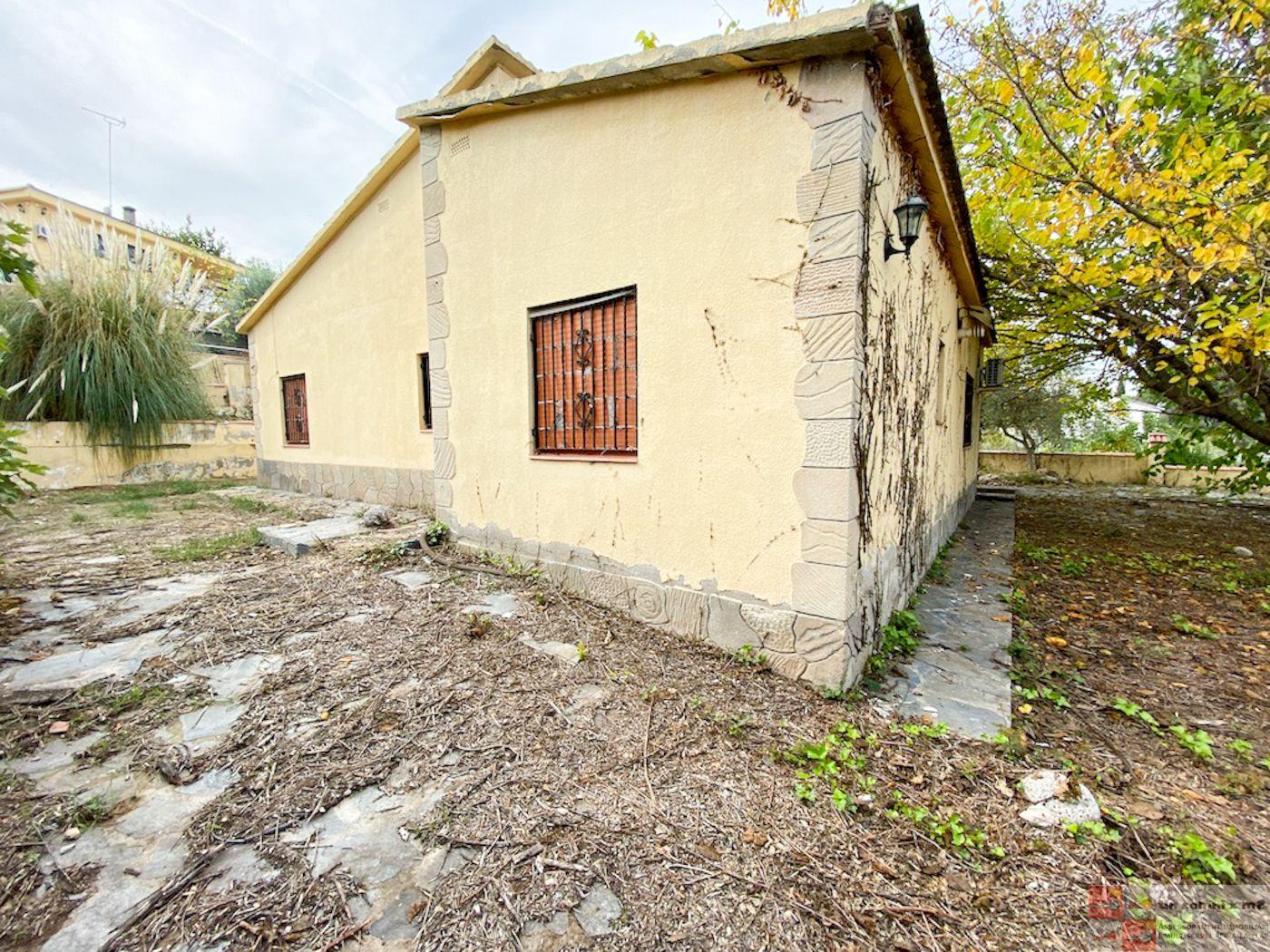 For sale of house in Cabrera d´Anoia