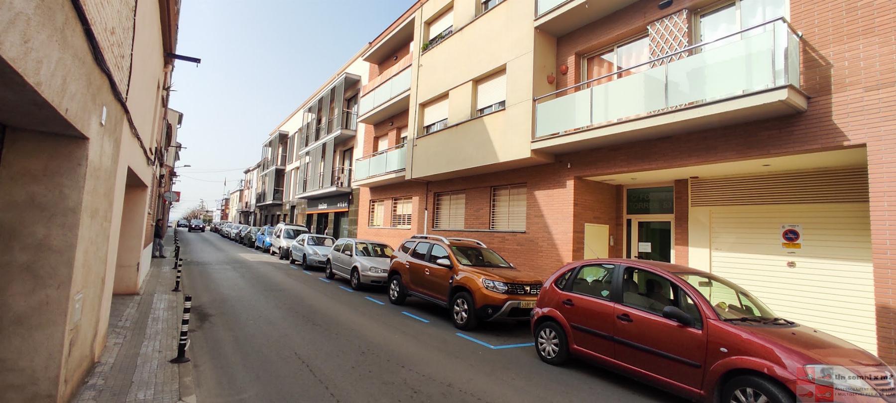 For sale of garage in Piera