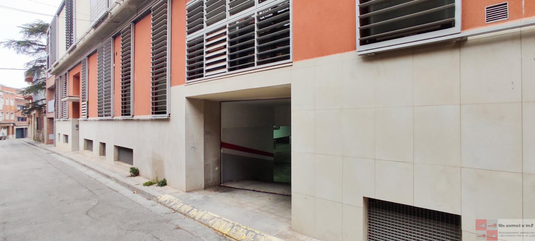 For sale of garage in Igualada