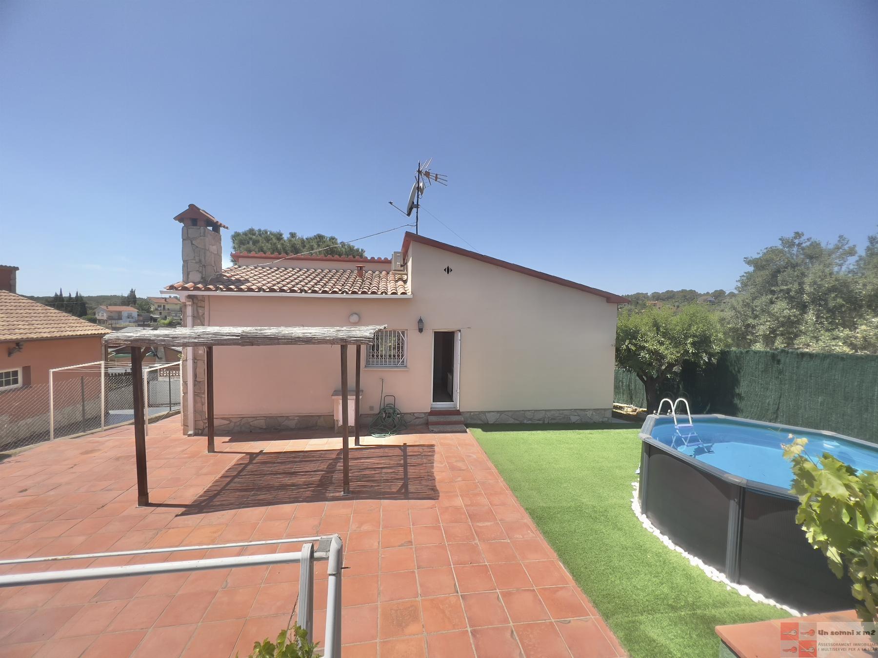 For sale of house in Piera