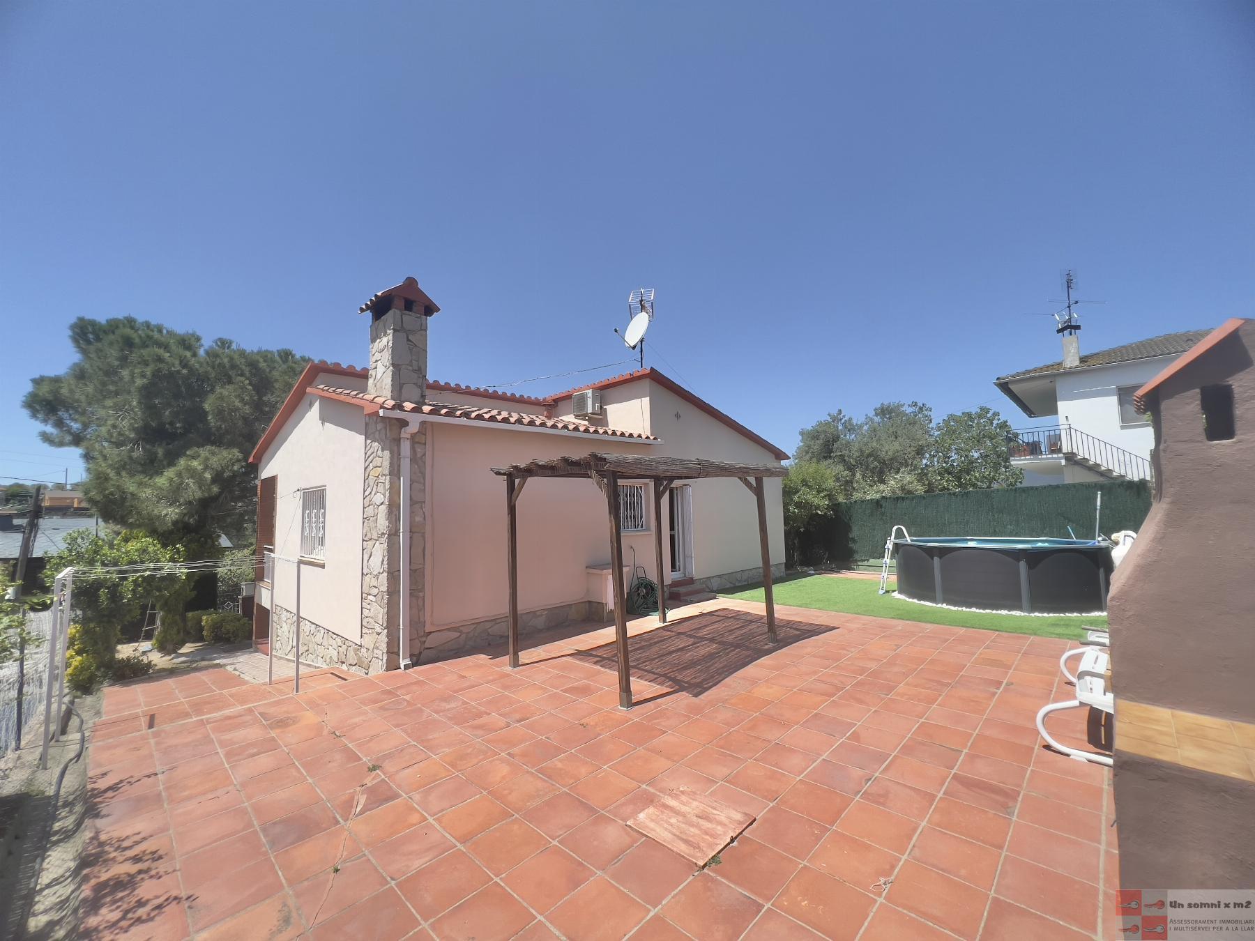 For sale of house in Piera