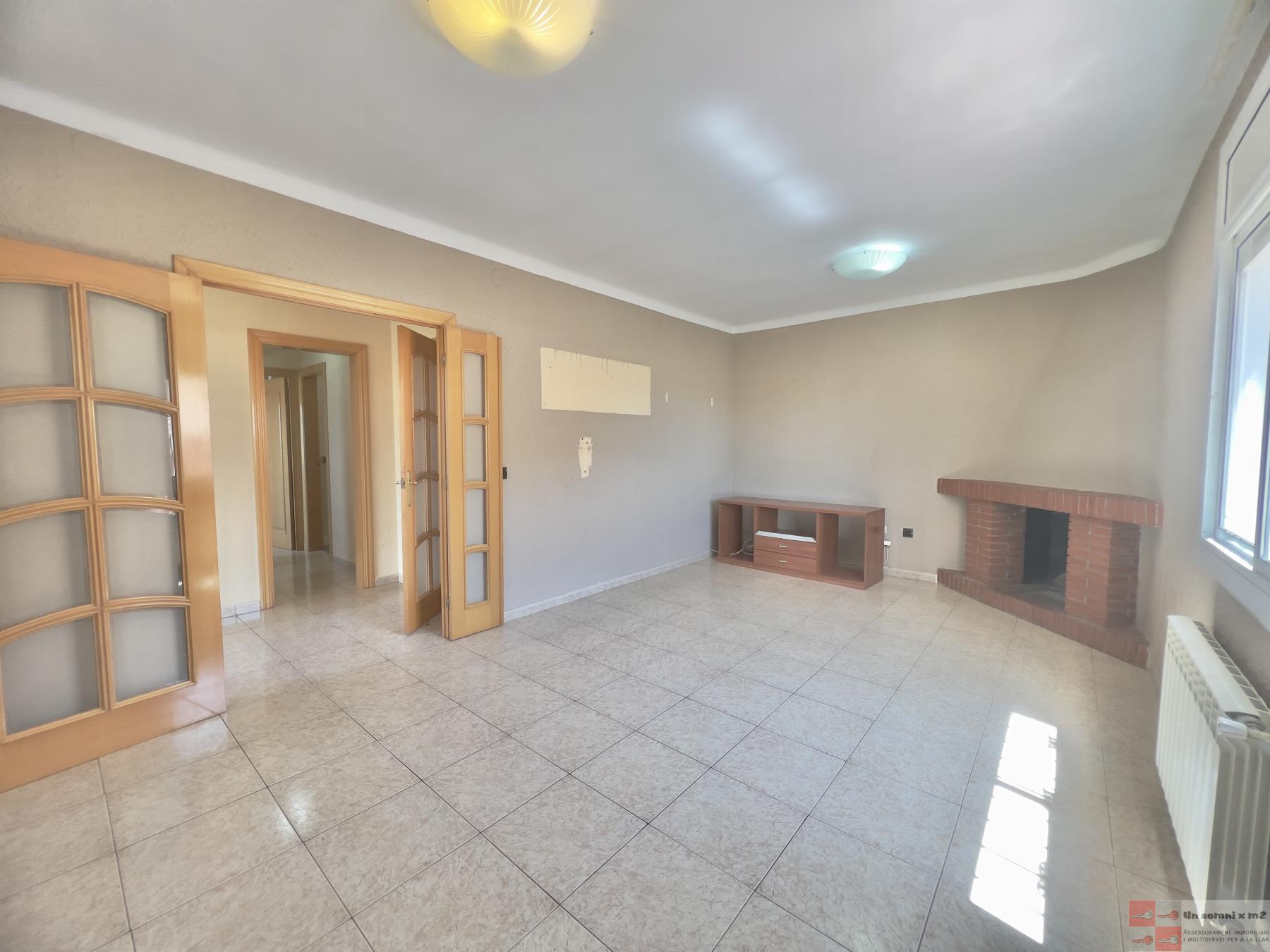 For sale of house in Piera
