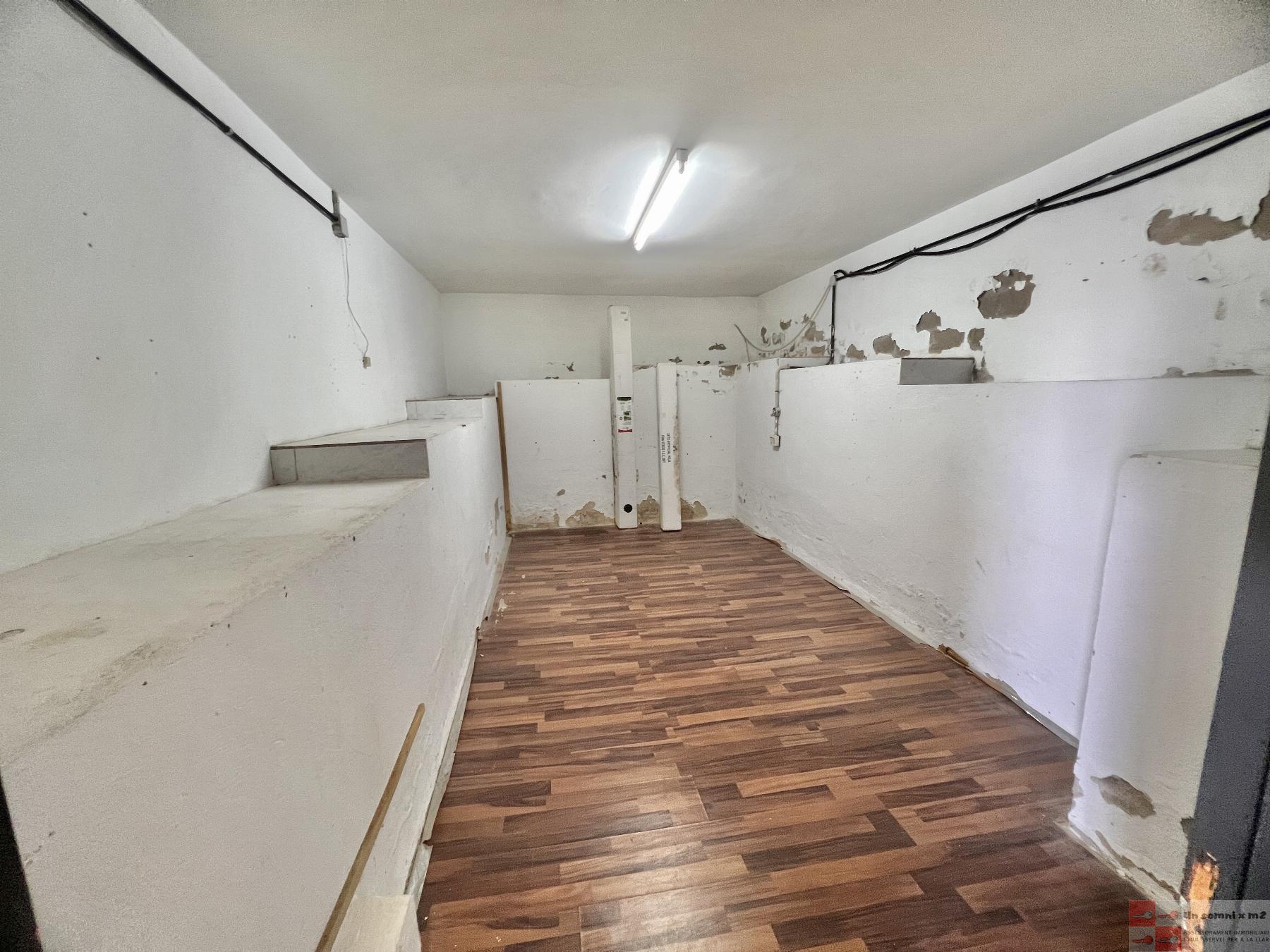 For sale of house in Piera