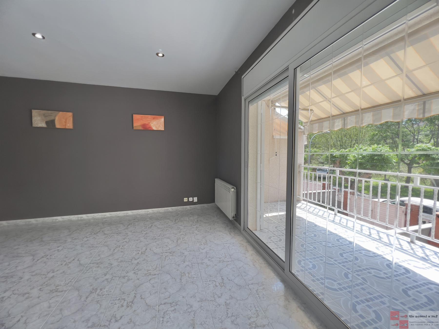 For sale of house in Piera
