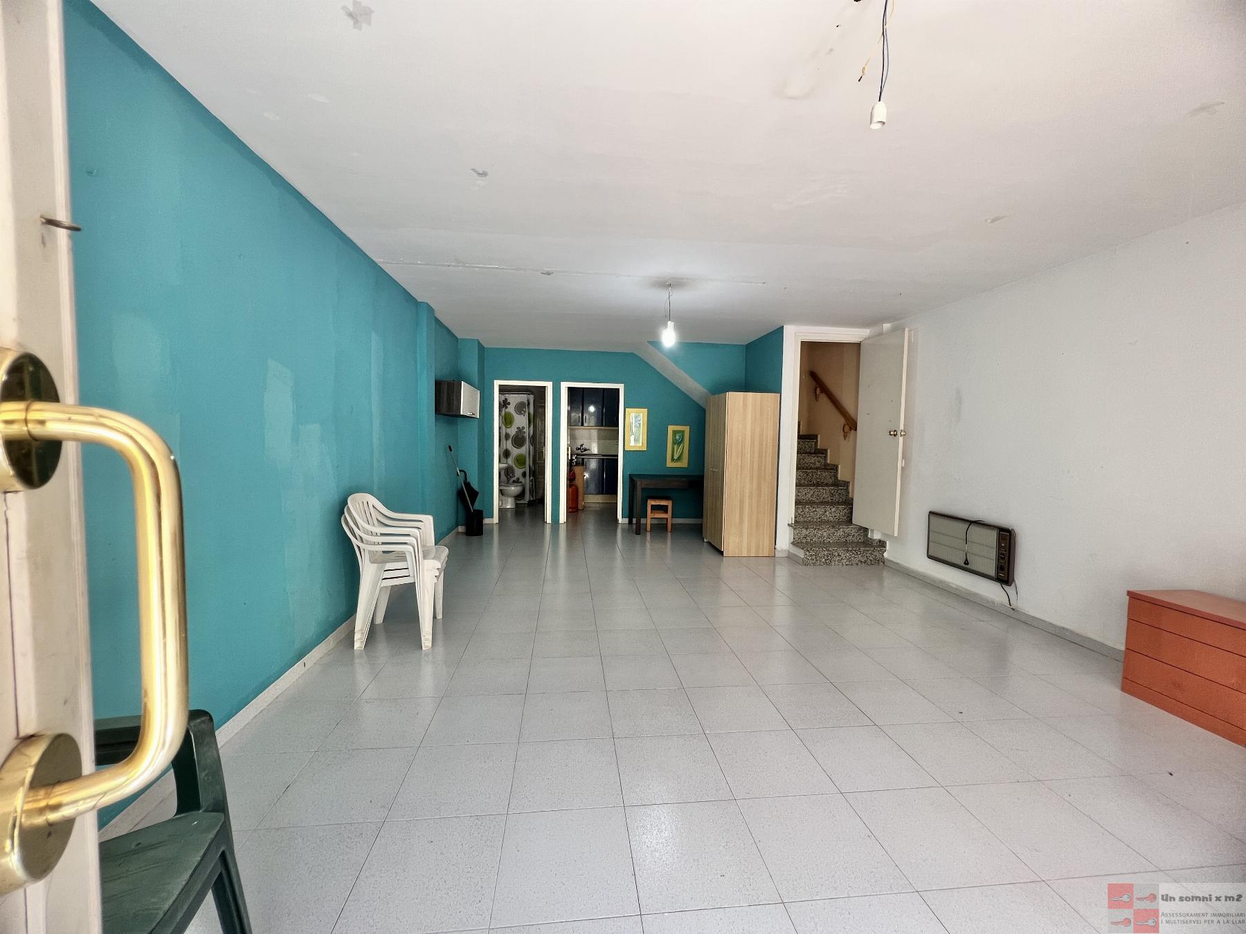 For sale of house in Piera